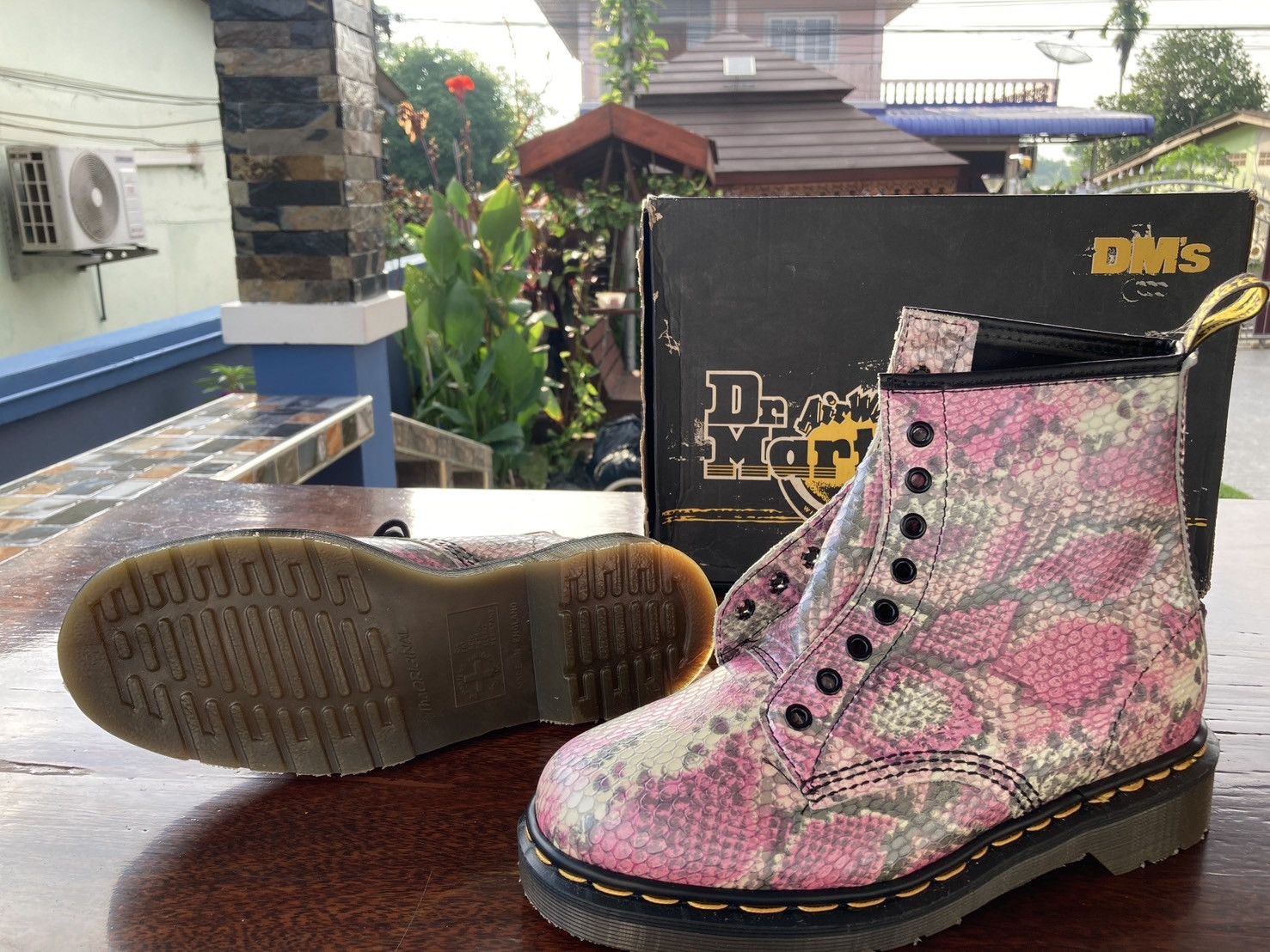 Dr. Martens RARE! Dr. Martens 9485 Python Pink – Made in England Size US 6.5 / IT 36.5 - 3 Thumbnail