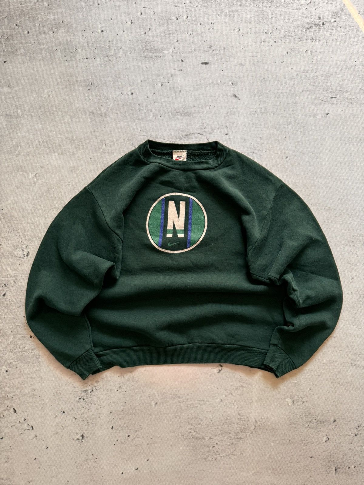 Nike × Vintage NIKE VINTAGE CENTER LOGO OVERSIZE BOXY SWEATSHIRT Size US S / EU 44-46 / 1 - 1 Thumbnail