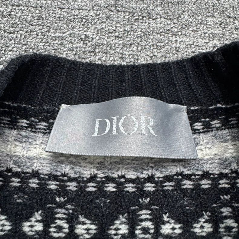 Dior Dior Sequined beaded sweater 2505-Nextarrow Size S / US 4 / IT 40 - 5 Thumbnail