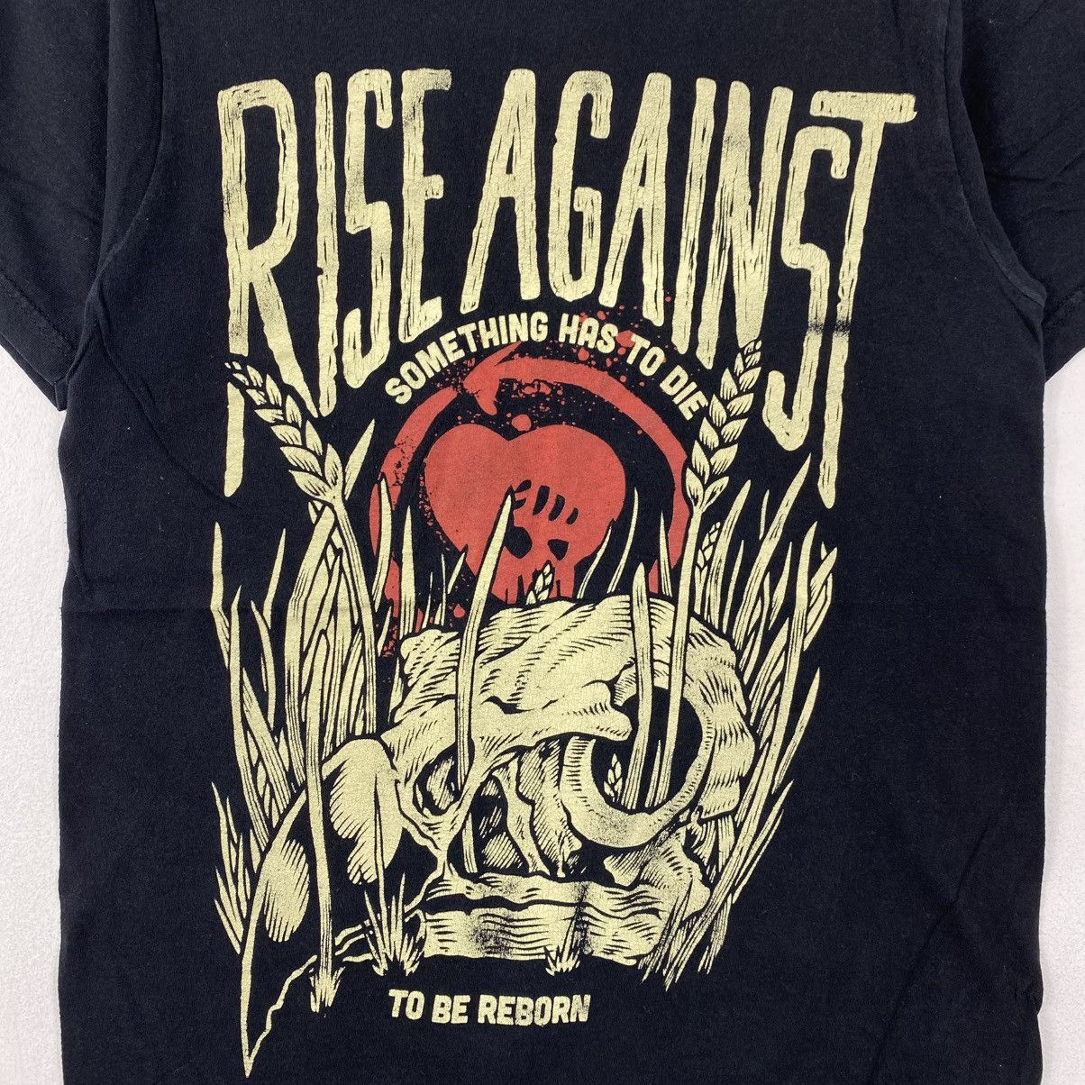Vintage Rise Against Band Tee Shirt Small Black Y2K PunkRock Graphic Size US S / EU 44-46 / 1 - 4 Thumbnail