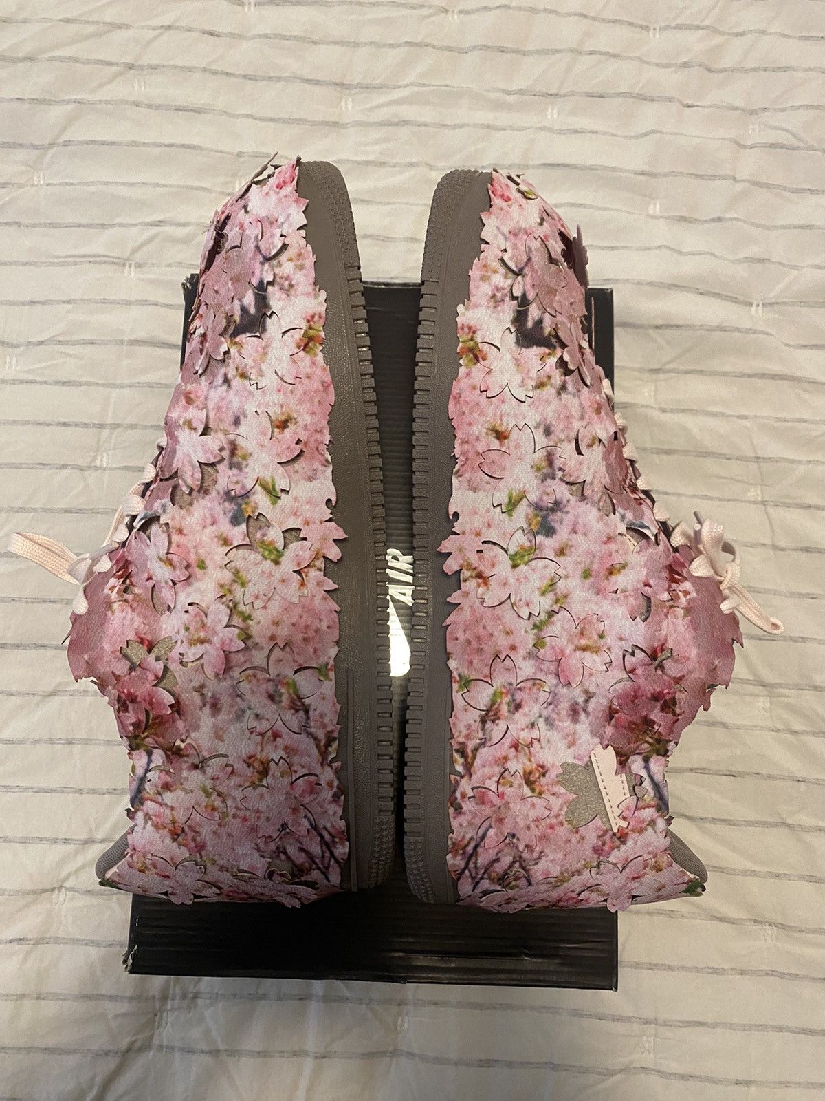 Nike Nike Air Force 1 ‘07 Premium Cherry Blossoms Sz13 Size US 13 / EU 46 - 11 Thumbnail
