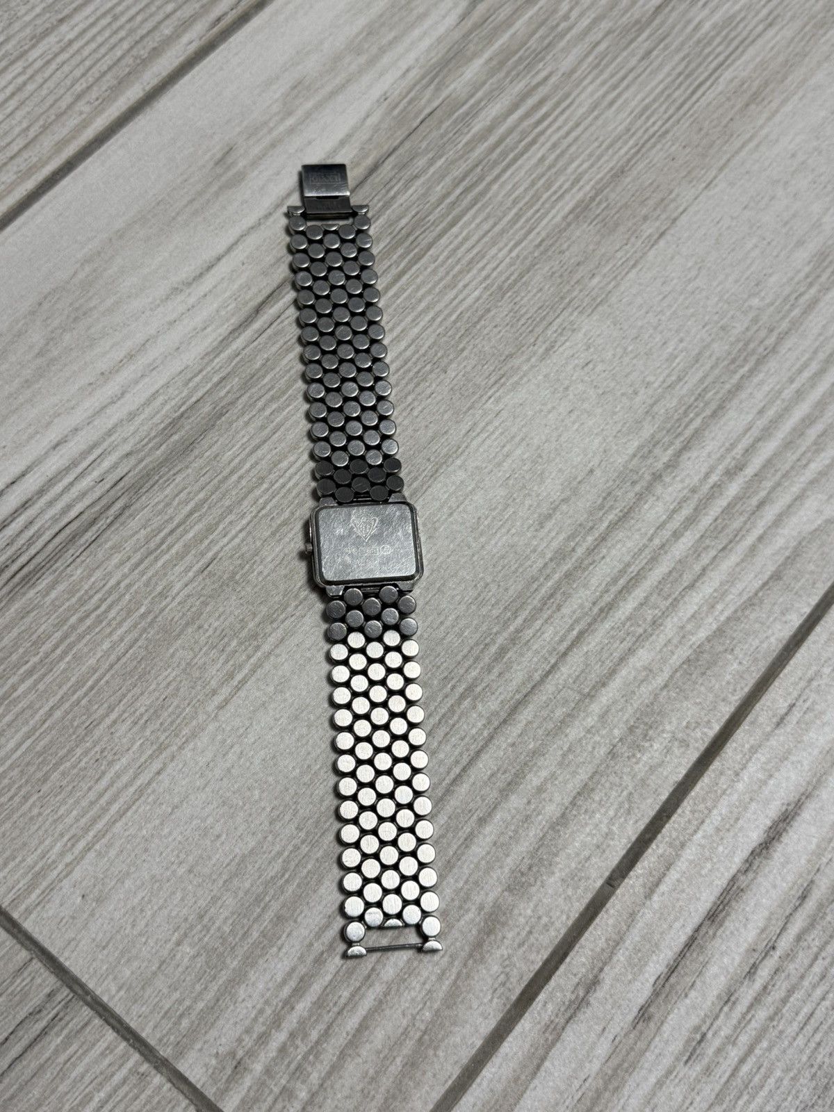 Gucci Vintage Elegant watch-bracelet Gucci (Swiss Made) Y2K Size ONE SIZE - 3 Thumbnail