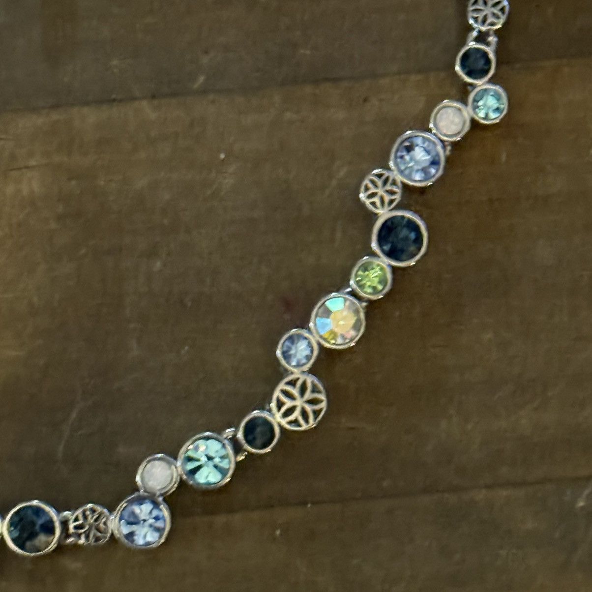 Other Lia Sophia Happy Hour bezeled stones necklace Size ONE SIZE - 6 Thumbnail
