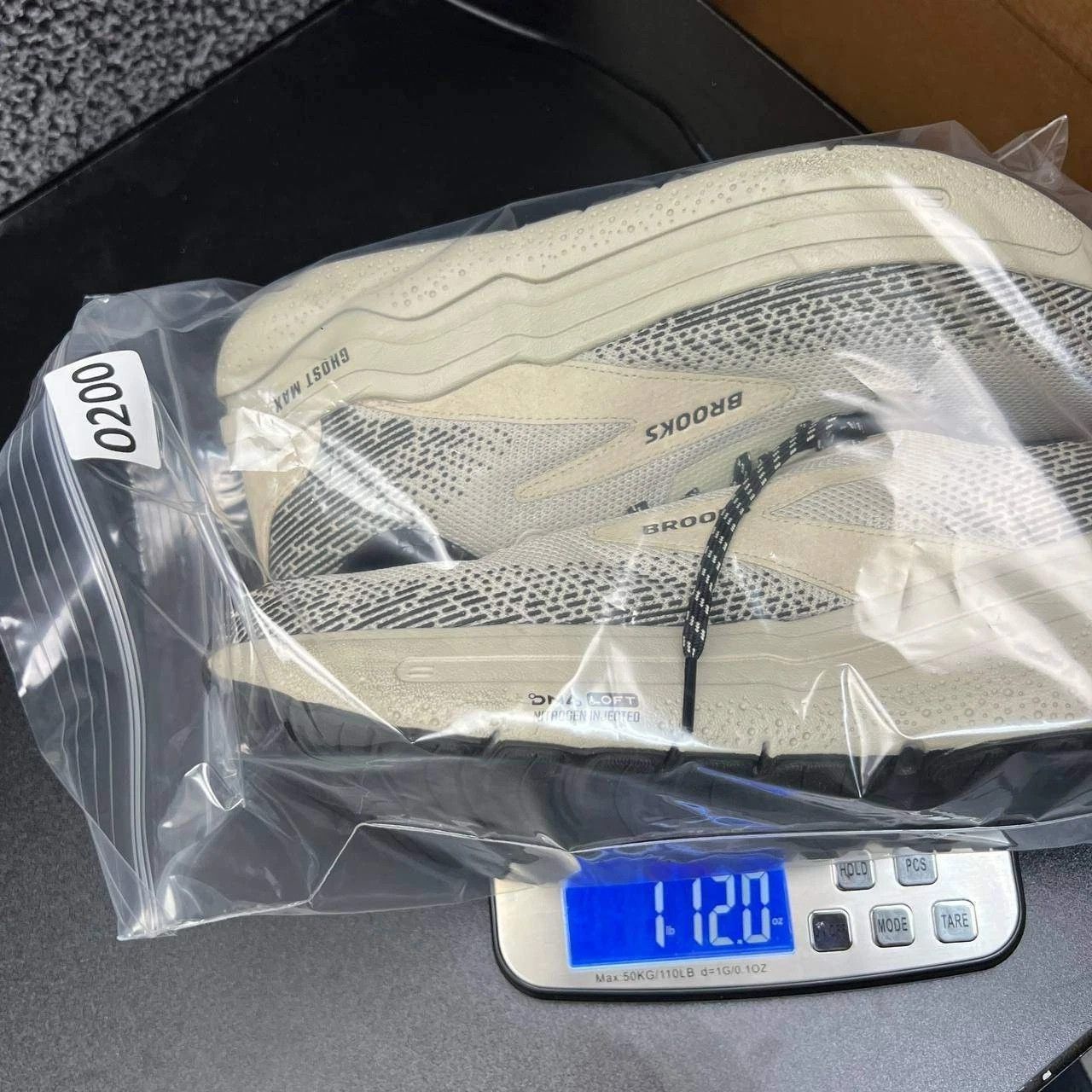 Brooks Brooks Ghost 2 Sneakers 11.5 Pelican Running 1104311D-092 Size US 11.5 / EU 44-45 - 9 Thumbnail