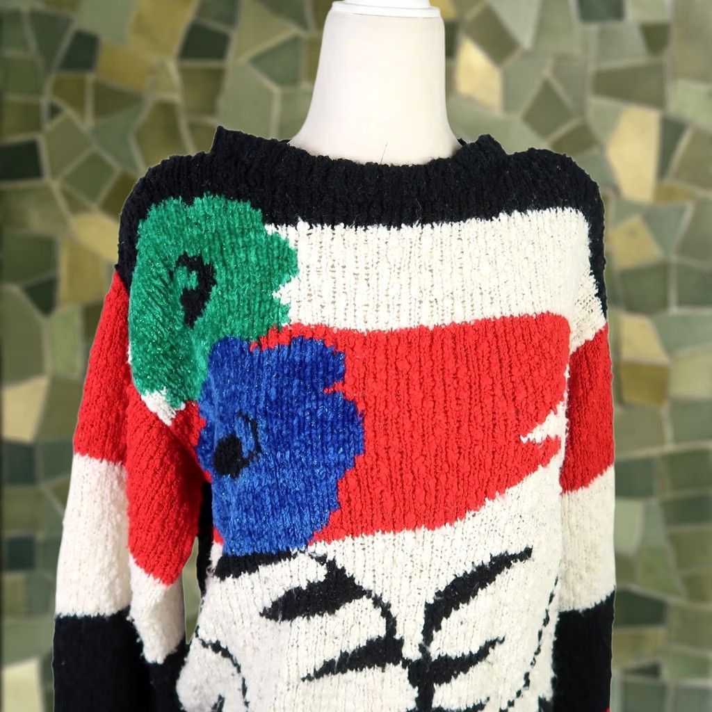 Vintage VINTAGE 80s Floral Knit Sweater M Women Long Sleeve Pullover Acrylic Black White Red Abstract Flower Pattern - 80s 90s Theme Size M / US 6-8 / IT 42-44 - 1 Thumbnail