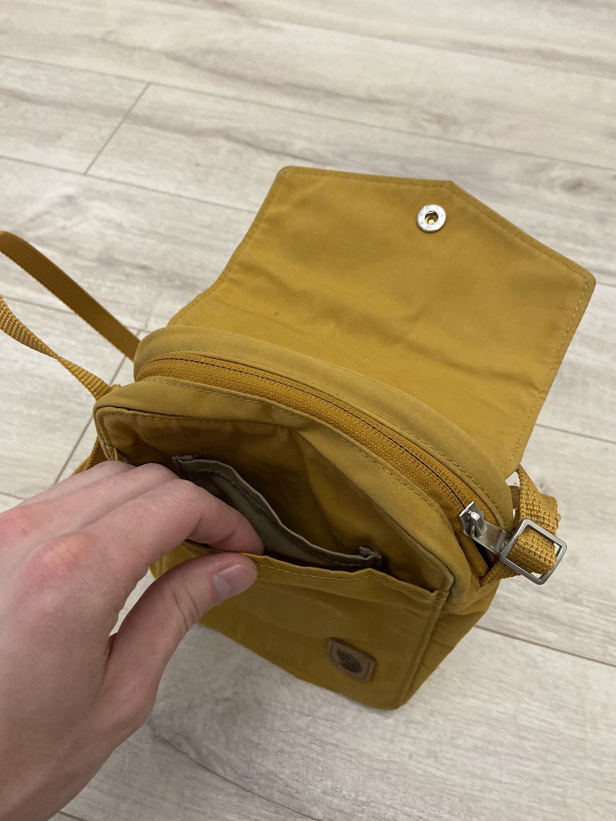 Fjallraven Fjallraven Vintage Bag Messenger Y2K style Hype Size ONE SIZE - 11 Thumbnail