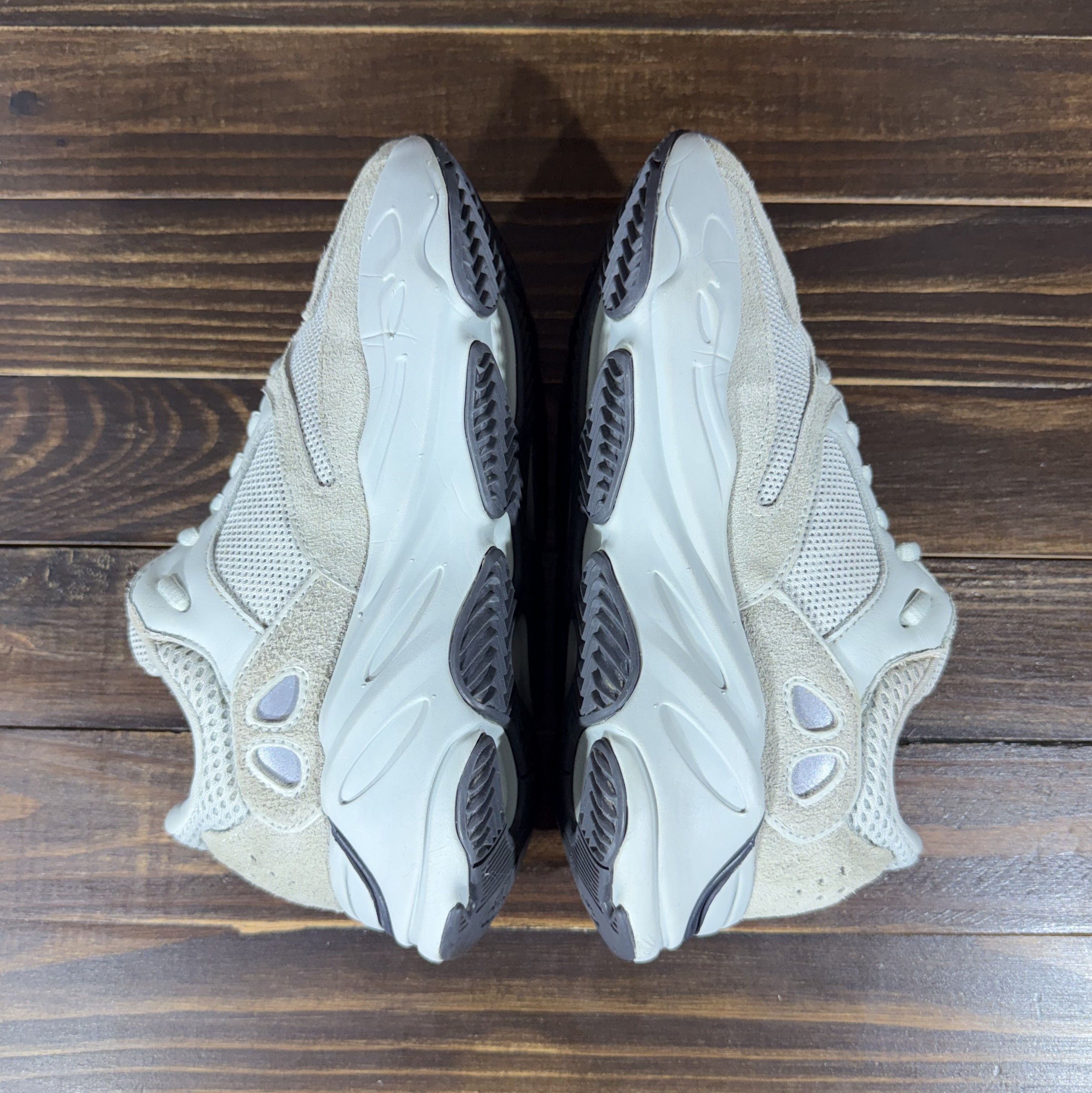 Adidas ADIDAS Yeezy Boost 700 "Salt" Men's/Kids US4 UK3.5 FR36 JP22 Size US 5 / EU 37 - 23 Thumbnail