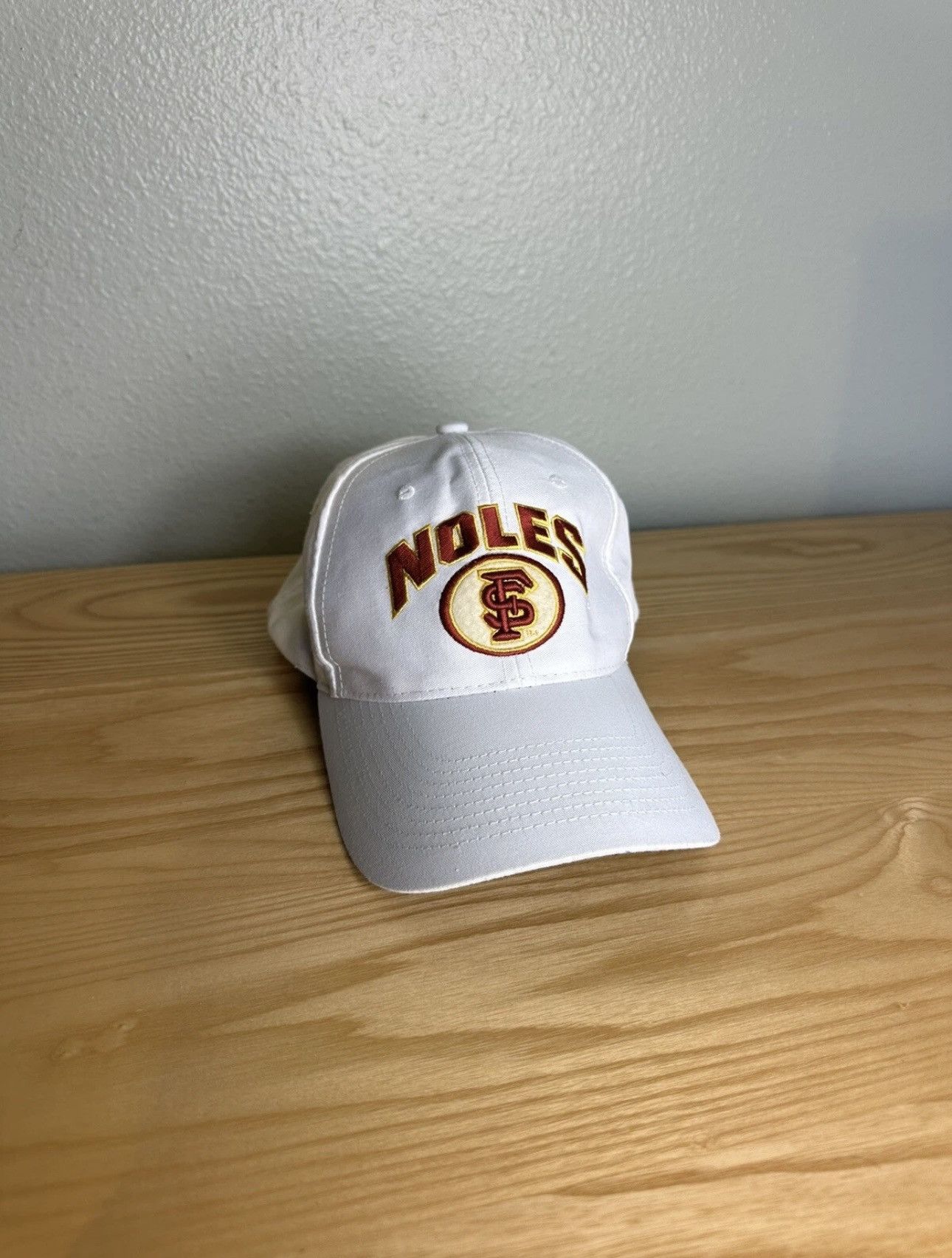 Vintage Vintage FSU Noles Snapback Hat – White and Garnet Football Size ONE SIZE - 1 Thumbnail