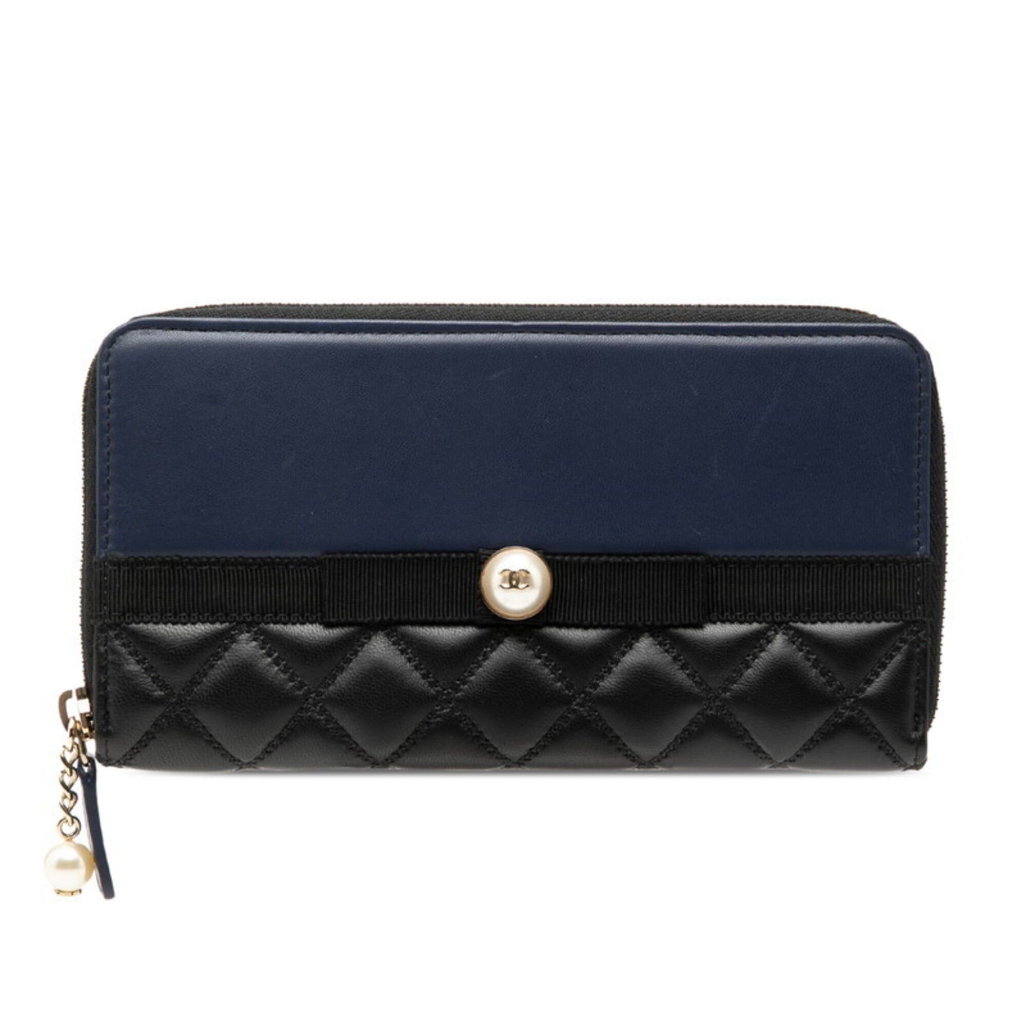 Chanel Chanel Coco Mark Matelassé Round Zip Long Wallet Black Navy Leather Faux Pearl Women's CHANEL Size ONE SIZE - 1 Thumbnail