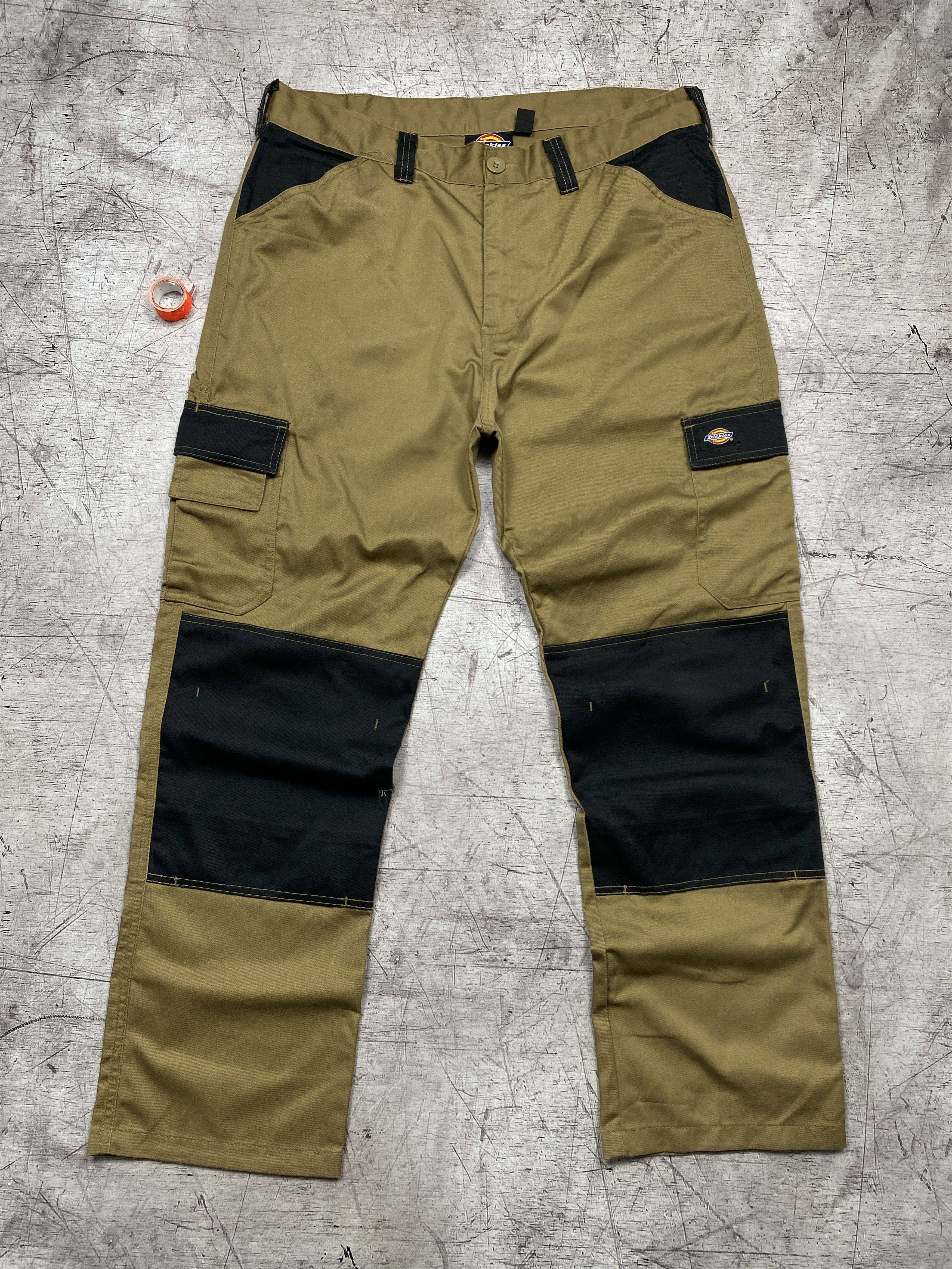 Dickies × Vintage Vintage Dickies Cargo Workwear Multi Pockets Pants Size US 38 / EU 54 - 1 Thumbnail