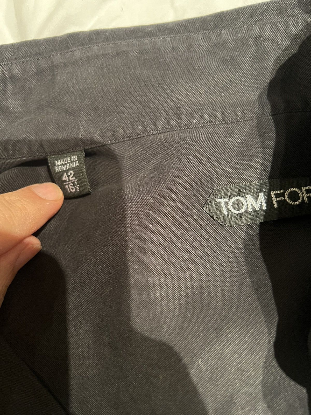 Tom Ford TOM FORD Long Sleeves Black Size 16/5 42 100% LYOCELL Size US L / EU 52-54 / 3 - 10 Thumbnail