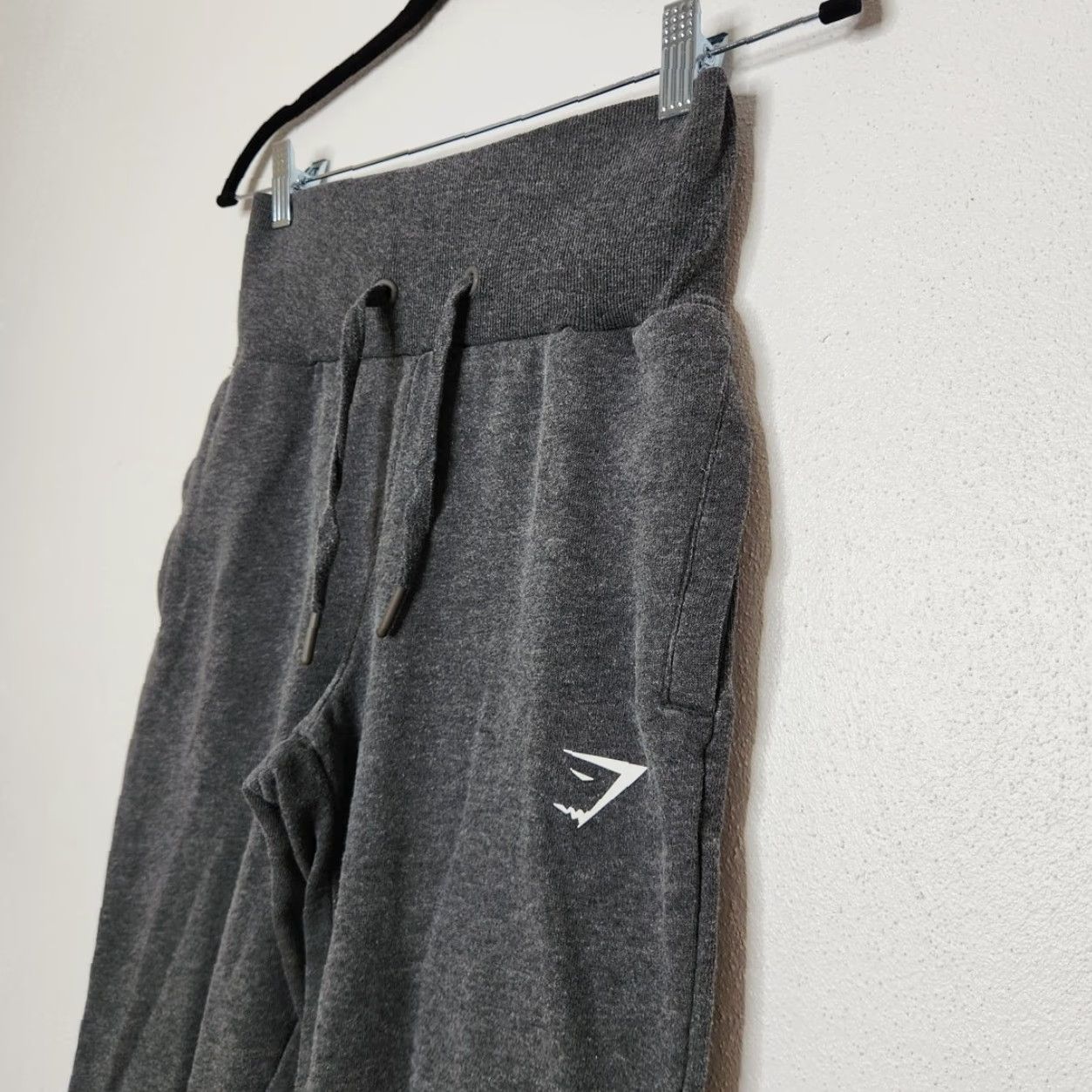 Gymshark Gymshark Sweatpants Women S Gray Bottoms Elastic Waist Workout Size 28" / US 6 / IT 42 - 2 Thumbnail