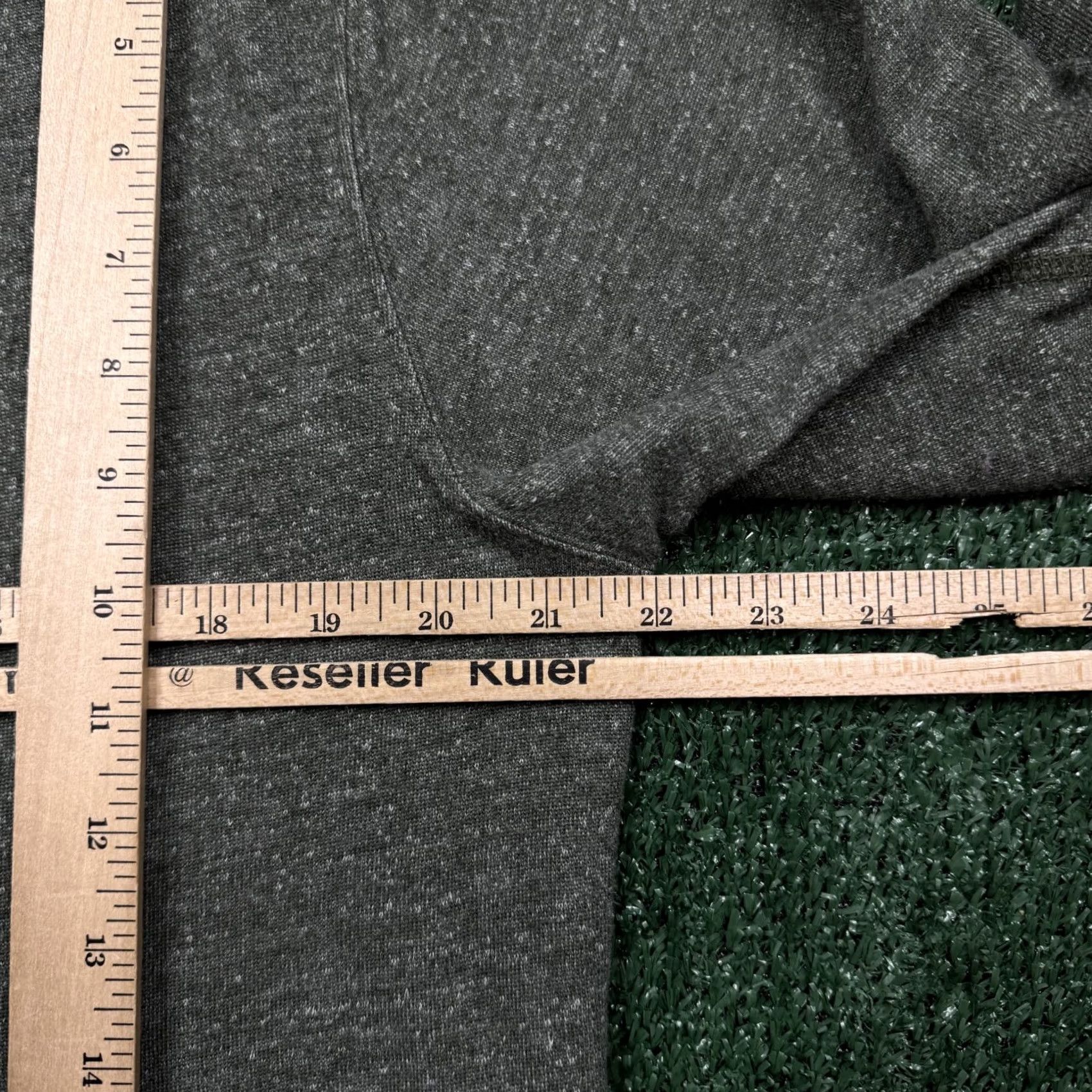 Quiksilver VINTAGE Quiksilver Hoodie Men M Green Full Zip Surfer Surf Casual Regular Size US M / EU 48-50 / 2 - 5 Thumbnail