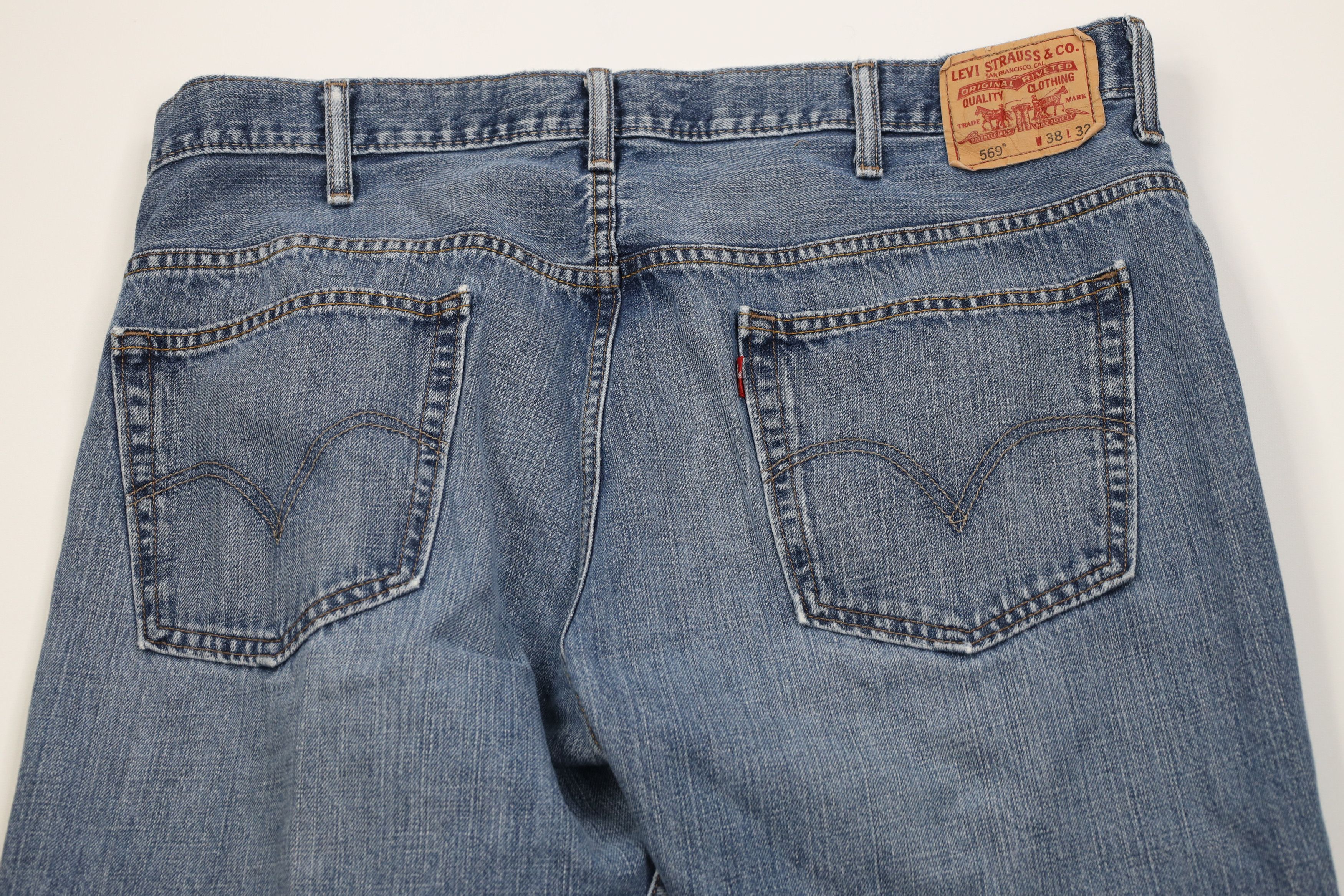 Levi's Vintage Y2K Levis 569 Straight Wide Leg Denim Jeans Blue Size US 38 / EU 54 - 13 Thumbnail