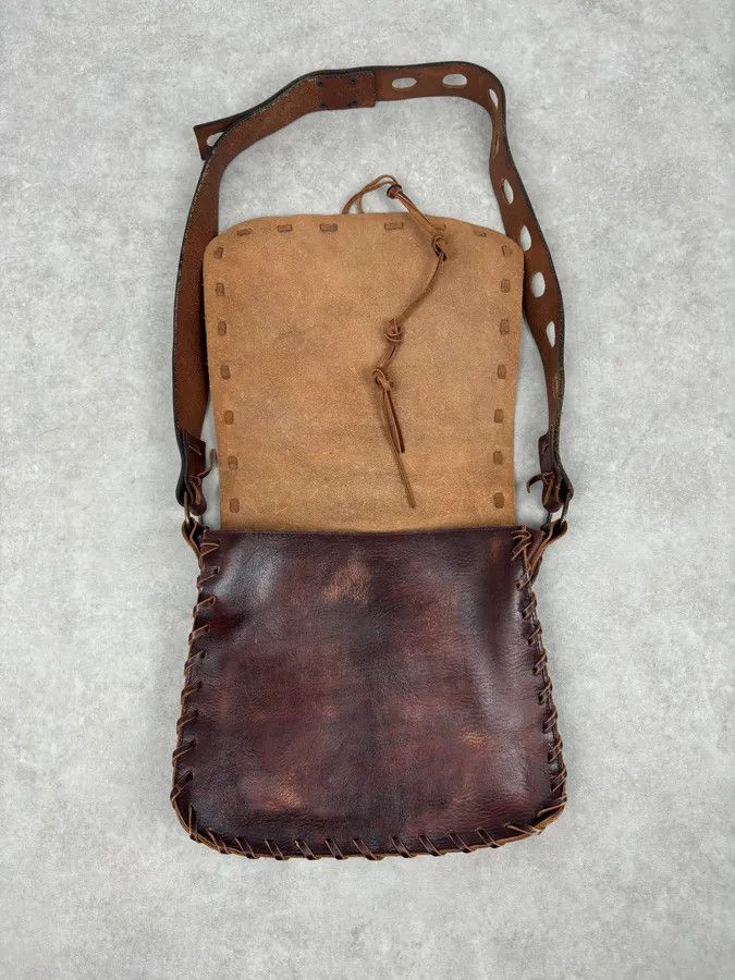 Dsquared2 2000s Dsquared2 Brown Leather Studded Crossbody Bag Size ONE SIZE - 4 Thumbnail