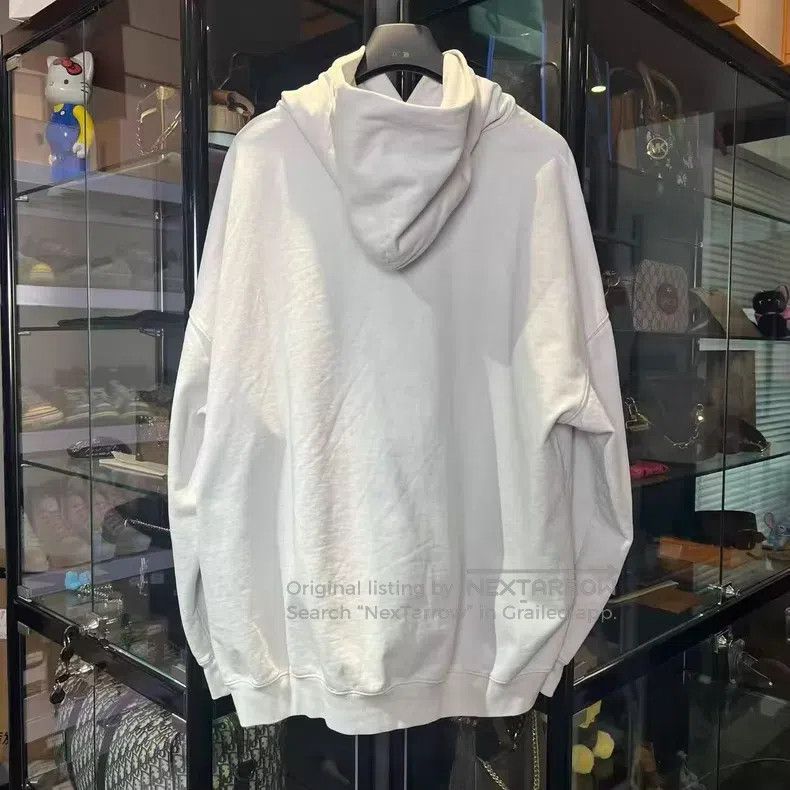 Balenciaga Balenciaga Double B Embroidered Sweatshirt with Bat Embroi Size US XS / EU 42 / 0 - 2 Thumbnail