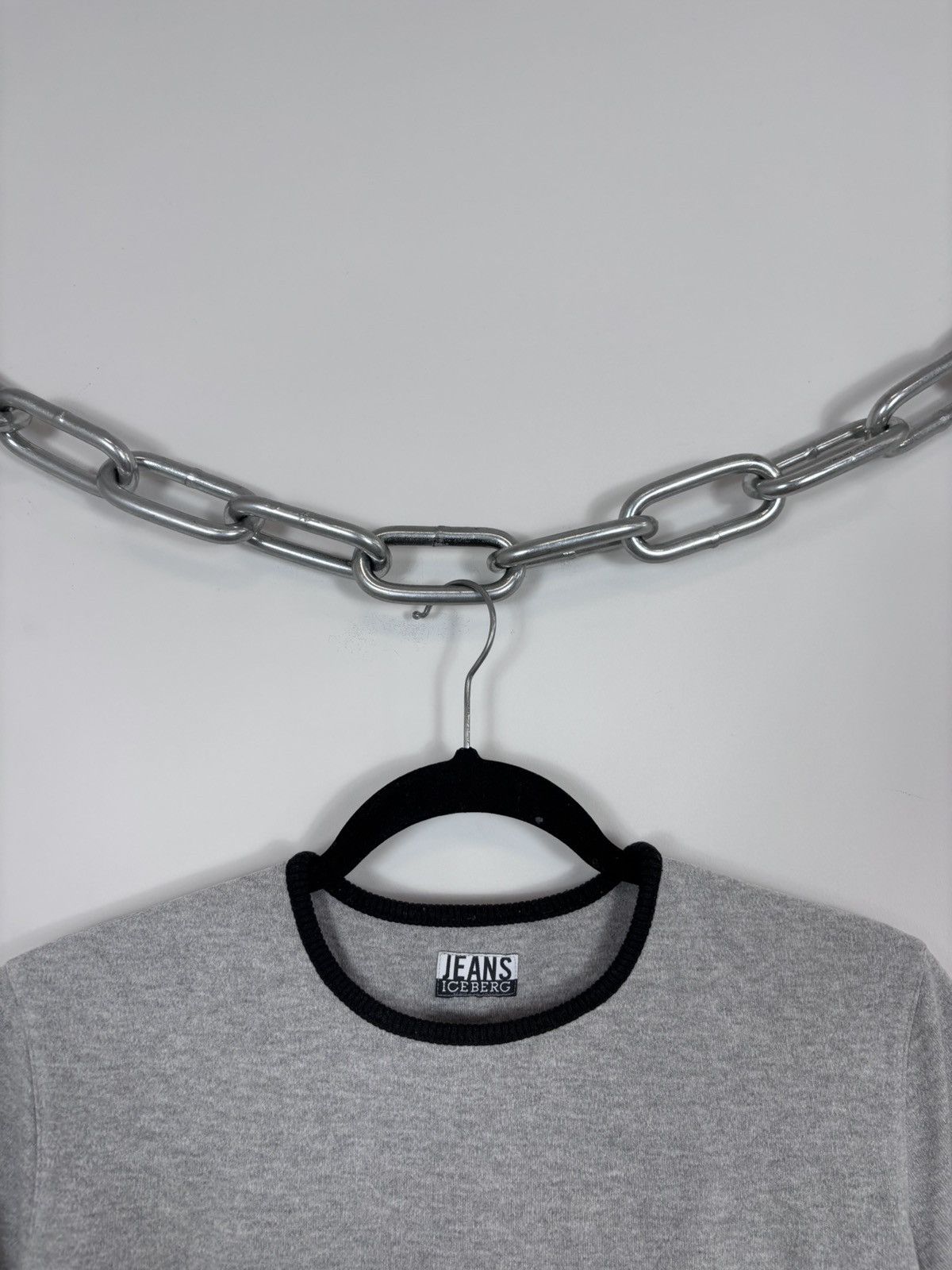 Iceberg Vintage Iceberg Jeans Women’s Big Logo Grey T-Shirt Tee Size L / US 10 / IT 46 - 7 Thumbnail