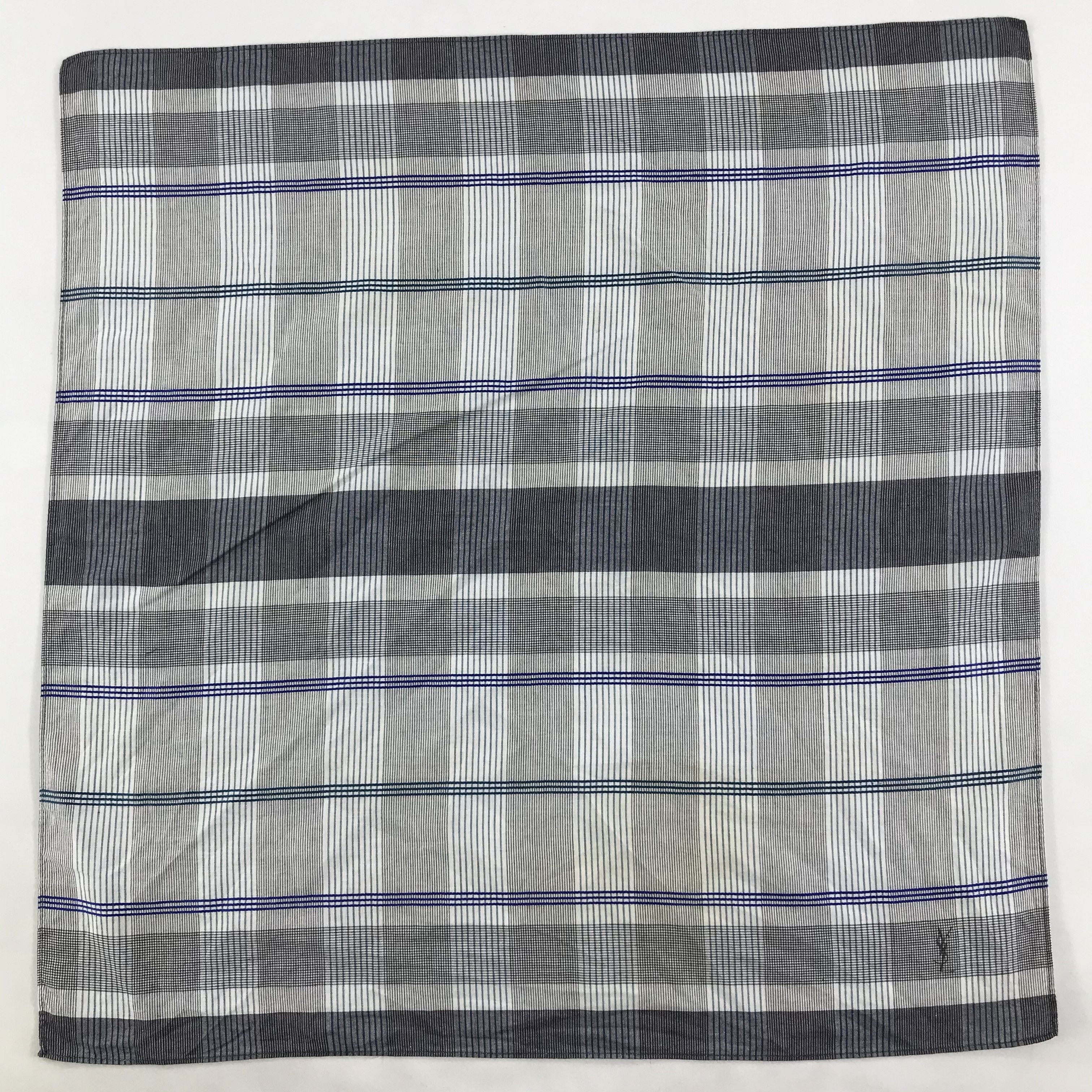Vintage × Yves Saint Laurent Yves Saint Laurent Bandana / Handkerchief/Neckerchief -S1875 Size ONE SIZE - 1 Thumbnail