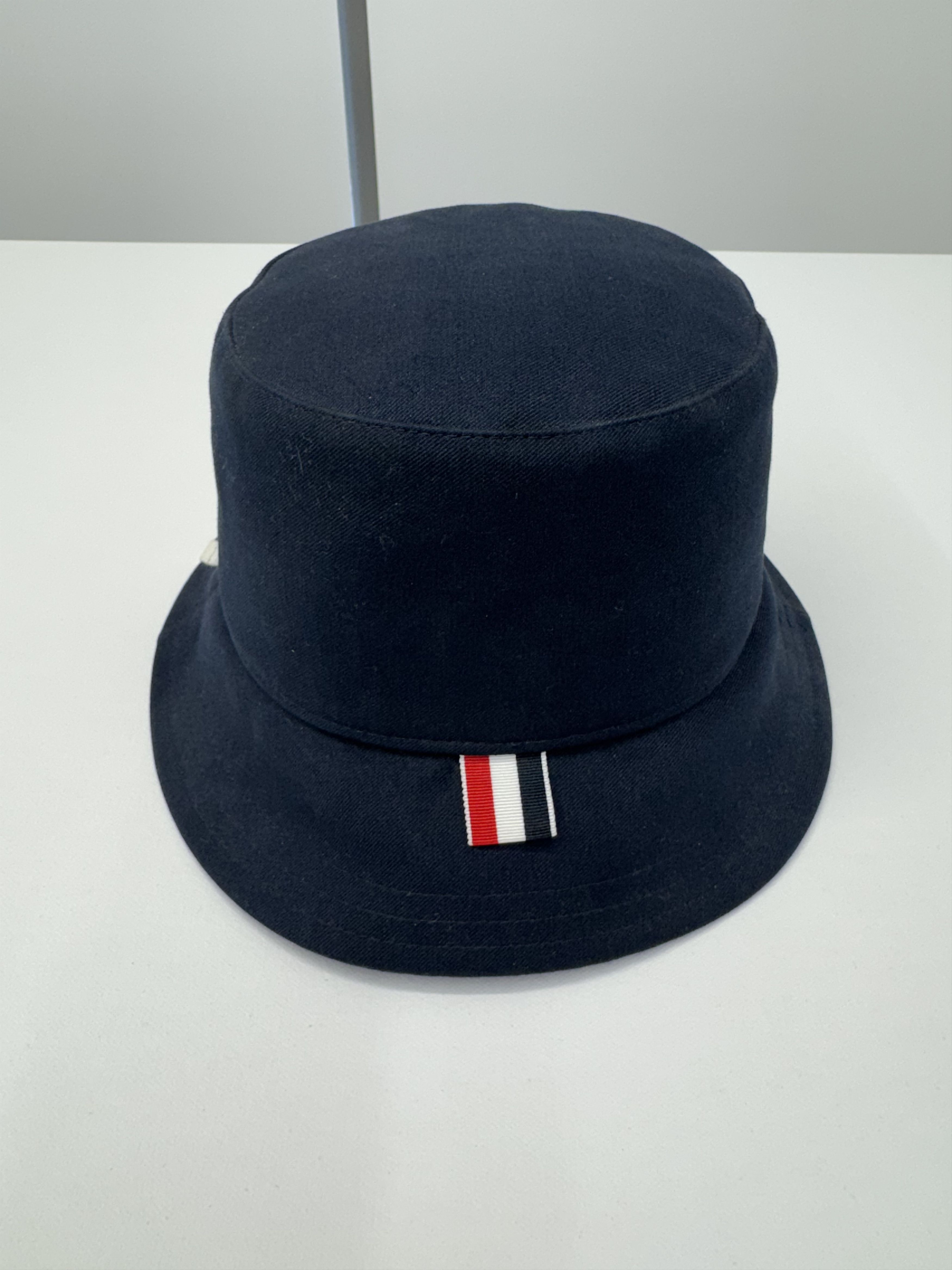 Thom Browne Thom Browne New 4-Bar Bucket Hat L Size ONE SIZE - 5 Thumbnail