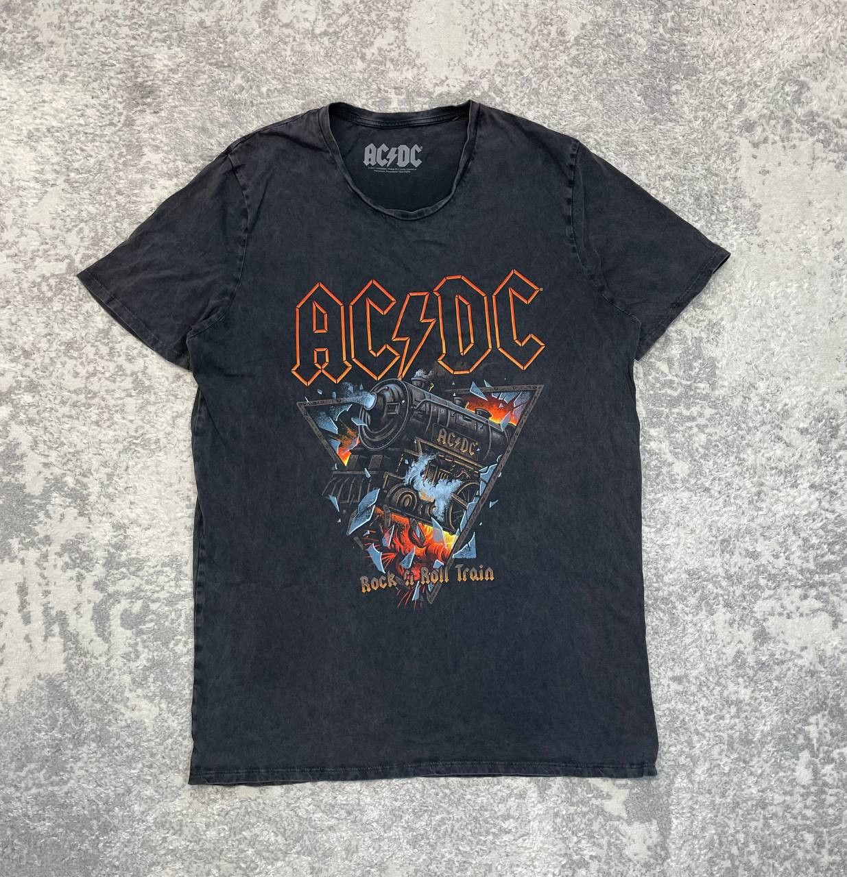AC/DC AC/DC Vintage Style T-Shirt with Large Print, Size L-XL Size US L / EU 52-54 / 3 - 1 Thumbnail