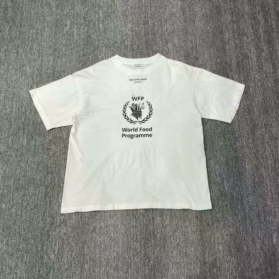 Balenciaga balenciaga white short sleeve t-shirt Size US XS / EU 42 / 0 - 1 Thumbnail