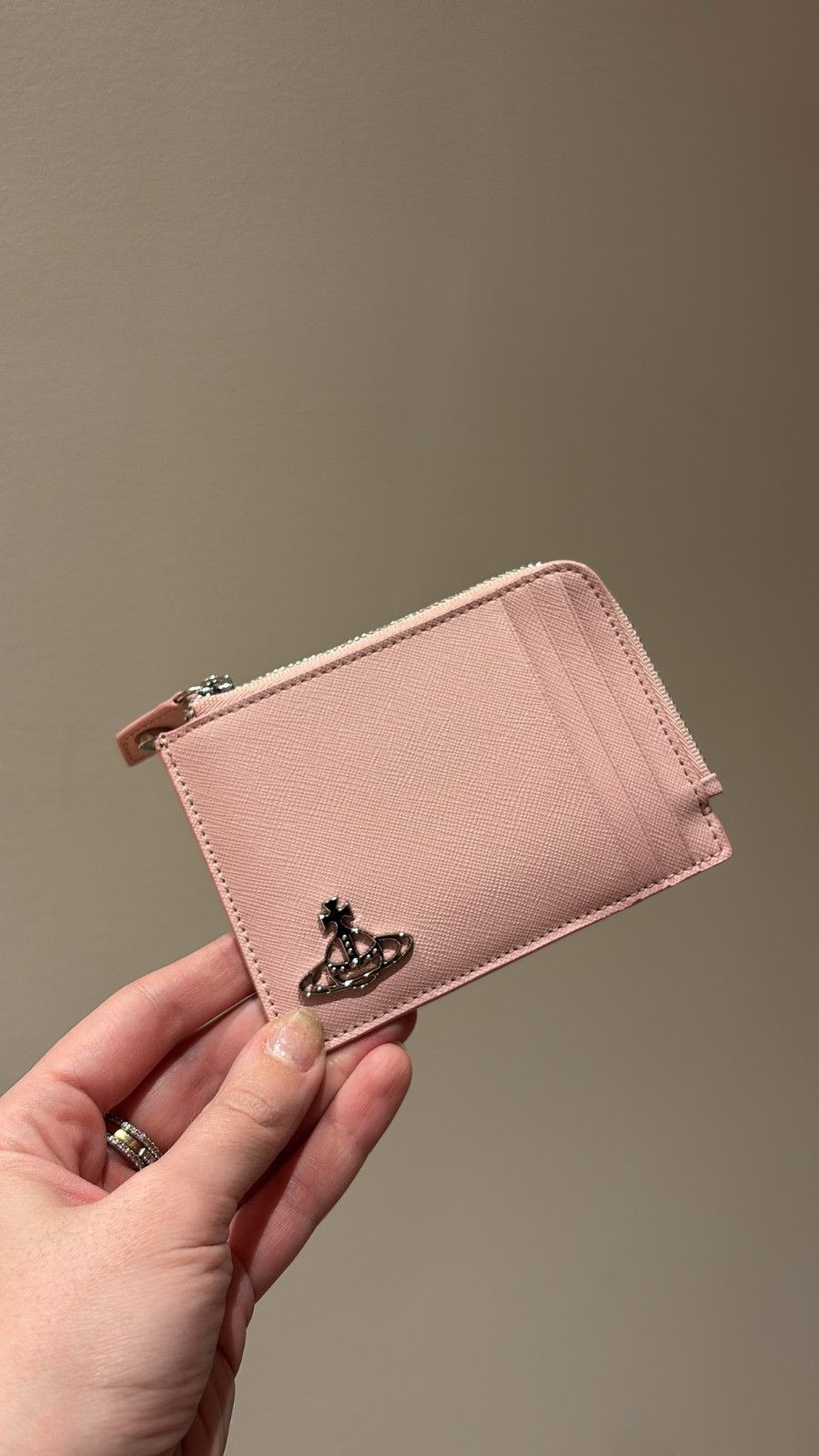 Vivienne Westwood o1f1d3z1225 Size: OS / Zip Card Holder in Pink Saffiano Size ONE SIZE - 1 Preview