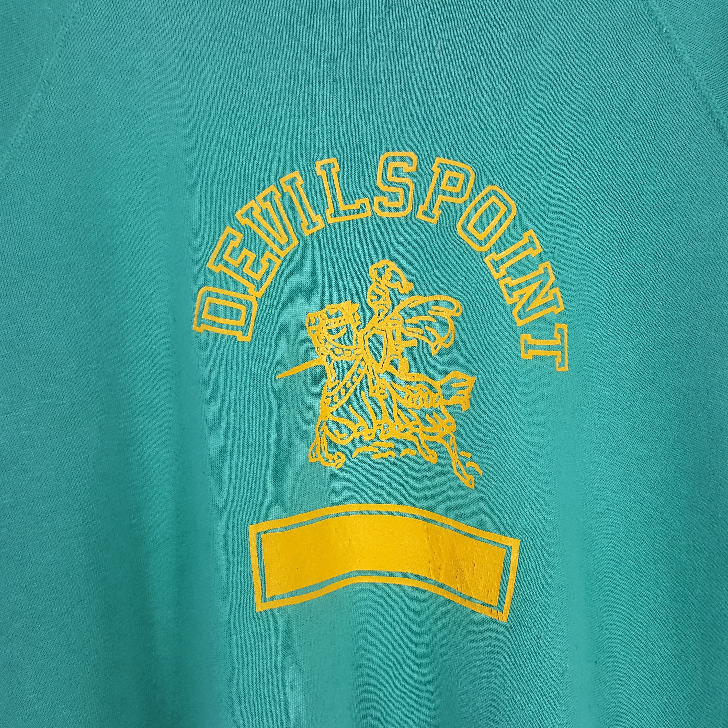 Vintage Vintage 90's Devilspoint American Sport Style Sweatshirt Size US L / EU 52-54 / 3 - 2 Thumbnail