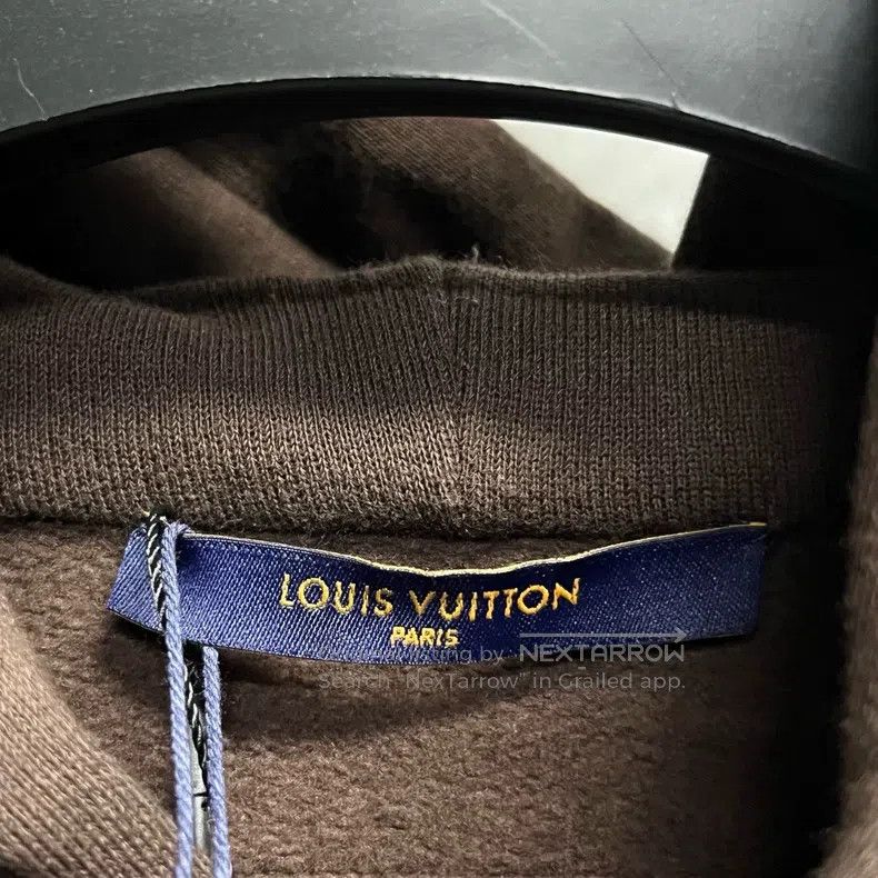 Louis Vuitton Louis Vuitton Brown Logo cartoon drawstring hooded long-sl Size US M / EU 48-50 / 2 - 3 Thumbnail