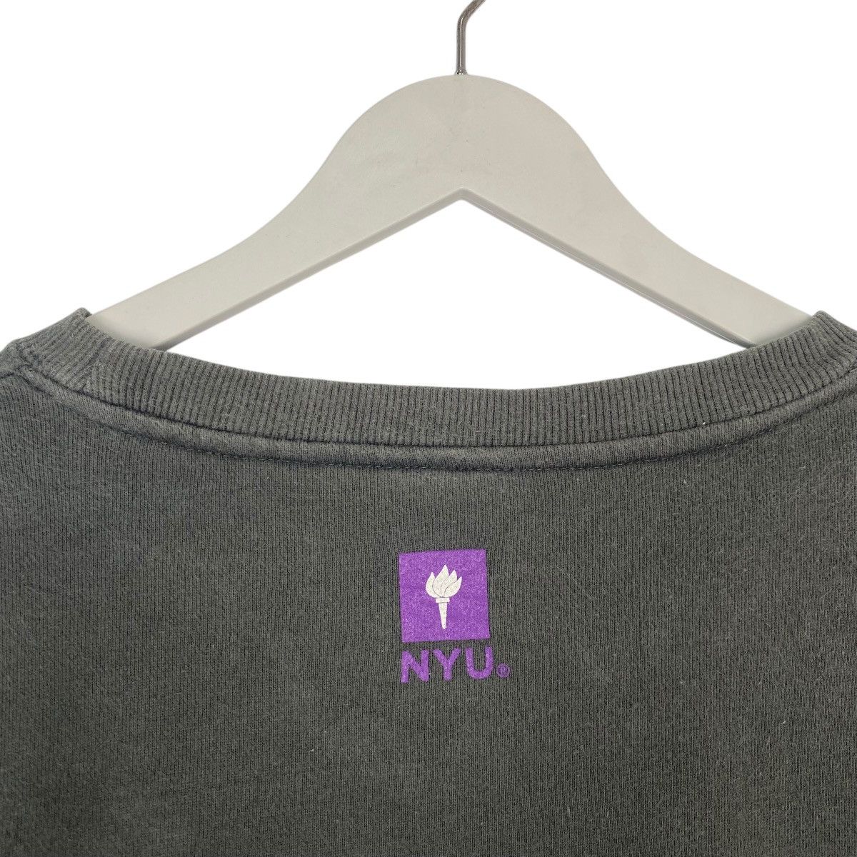 Other Vintage New York University Crewneck Sweatshirt Gray Size L Size US L / EU 52-54 / 3 - 6 Thumbnail