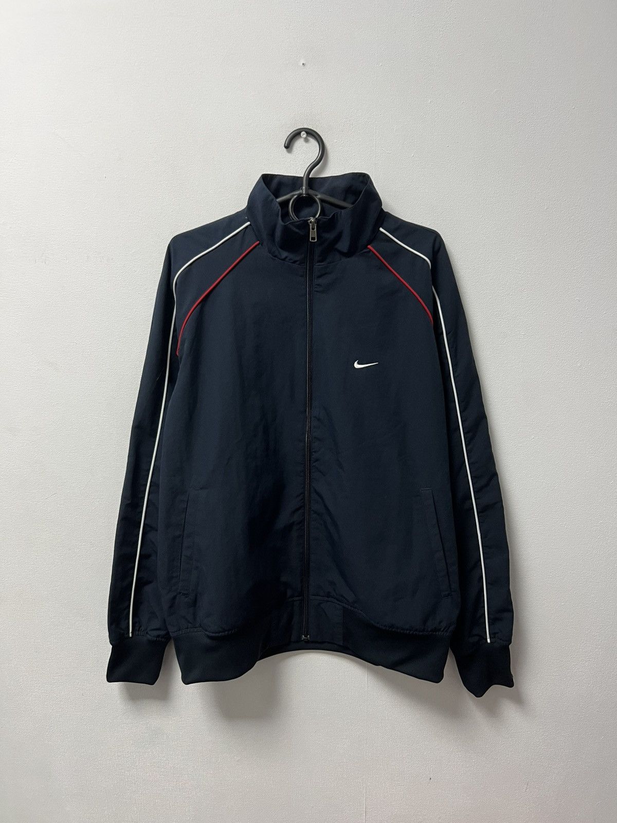 Nike Mens Vintage Nike track jacket nylon swoosh drill y2k rare Size US M / EU 48-50 / 2 - 1 Thumbnail