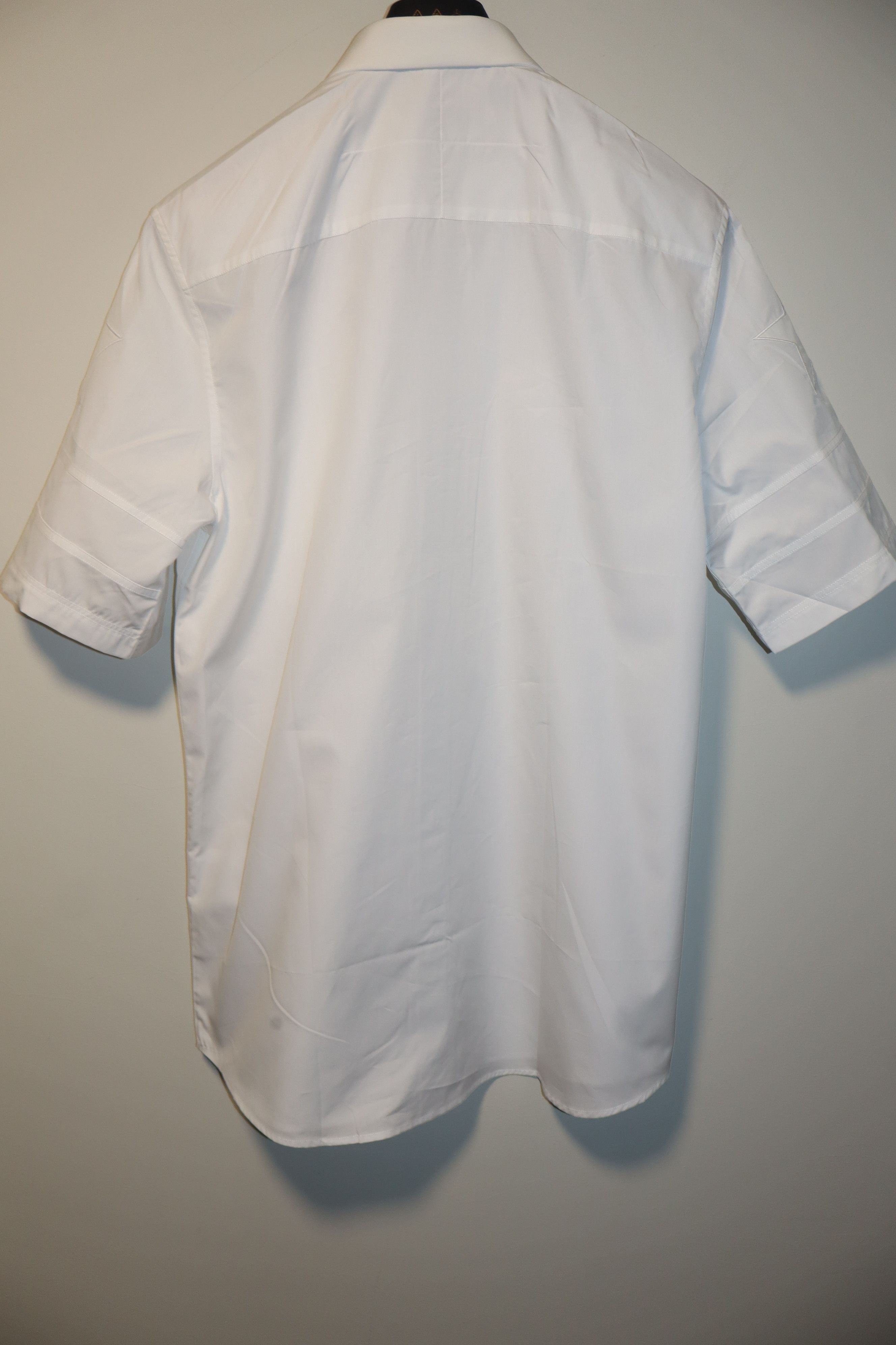 Givenchy Embroidered stars shirt Size US M / EU 48-50 / 2 - 11 Thumbnail