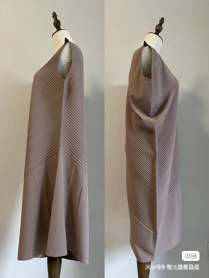 Issey Miyake Issey Miyake A pale pink dress Size M / US 6-8 / IT 42-44 - 1 Thumbnail