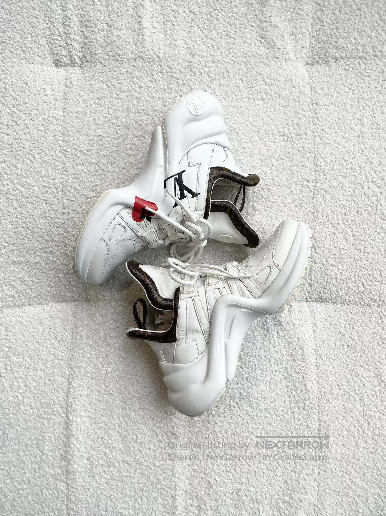 Louis Vuitton Louis Vuitton Love Mood People's Day Limited Arch Bridge D Size US 5.5 / IT 35.5 - 3 Thumbnail