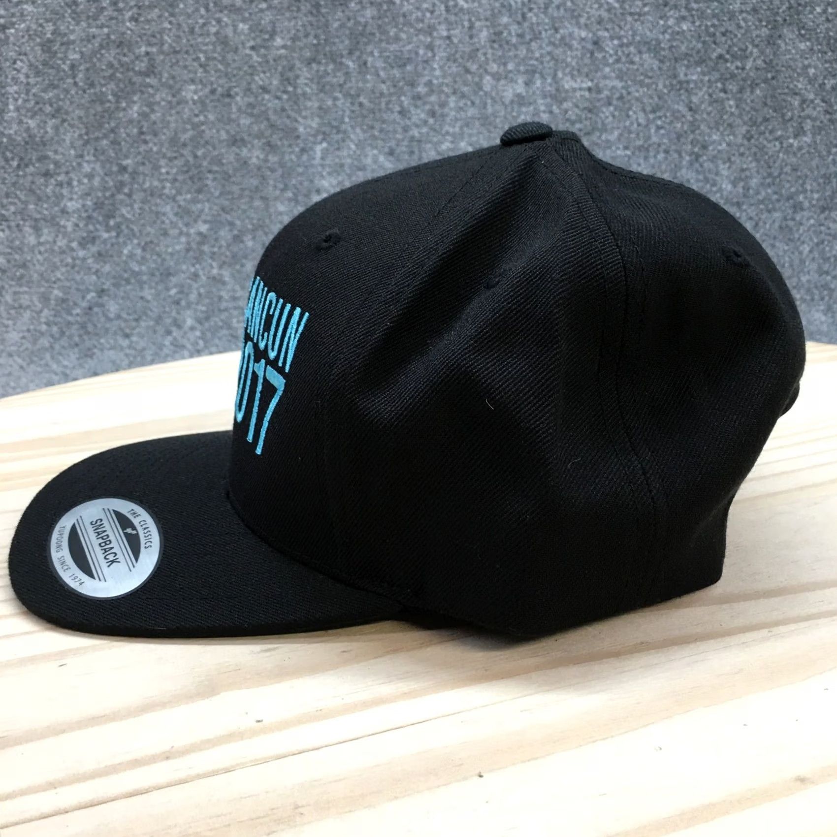 Vintage Yupoong Cancun 2017 Snapback Cap Hat Mens One Size Black Flat Brim Adjustable Classics Cap Size ONE SIZE - 4 Thumbnail