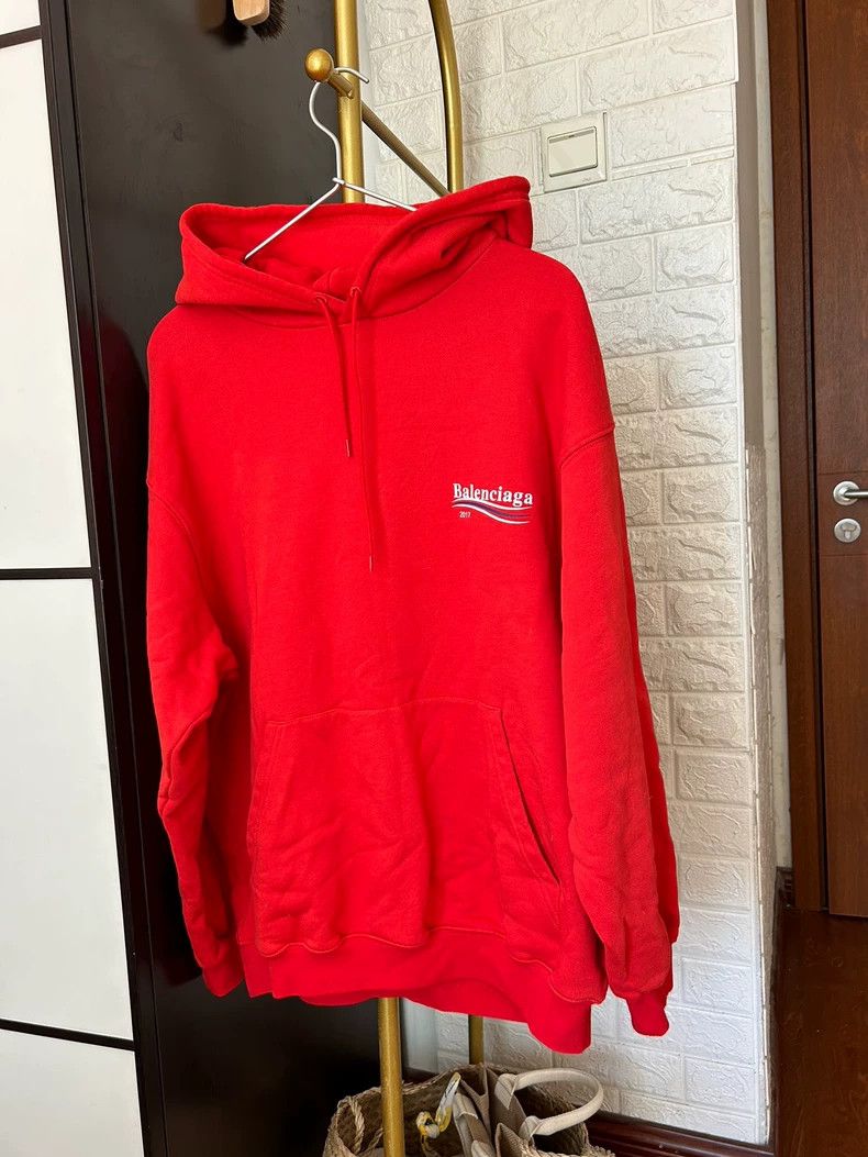 Balenciaga Balenciaga Red Oversized Hoodie S - dmc Size US S / EU 44-46 / 1 - 1 Thumbnail