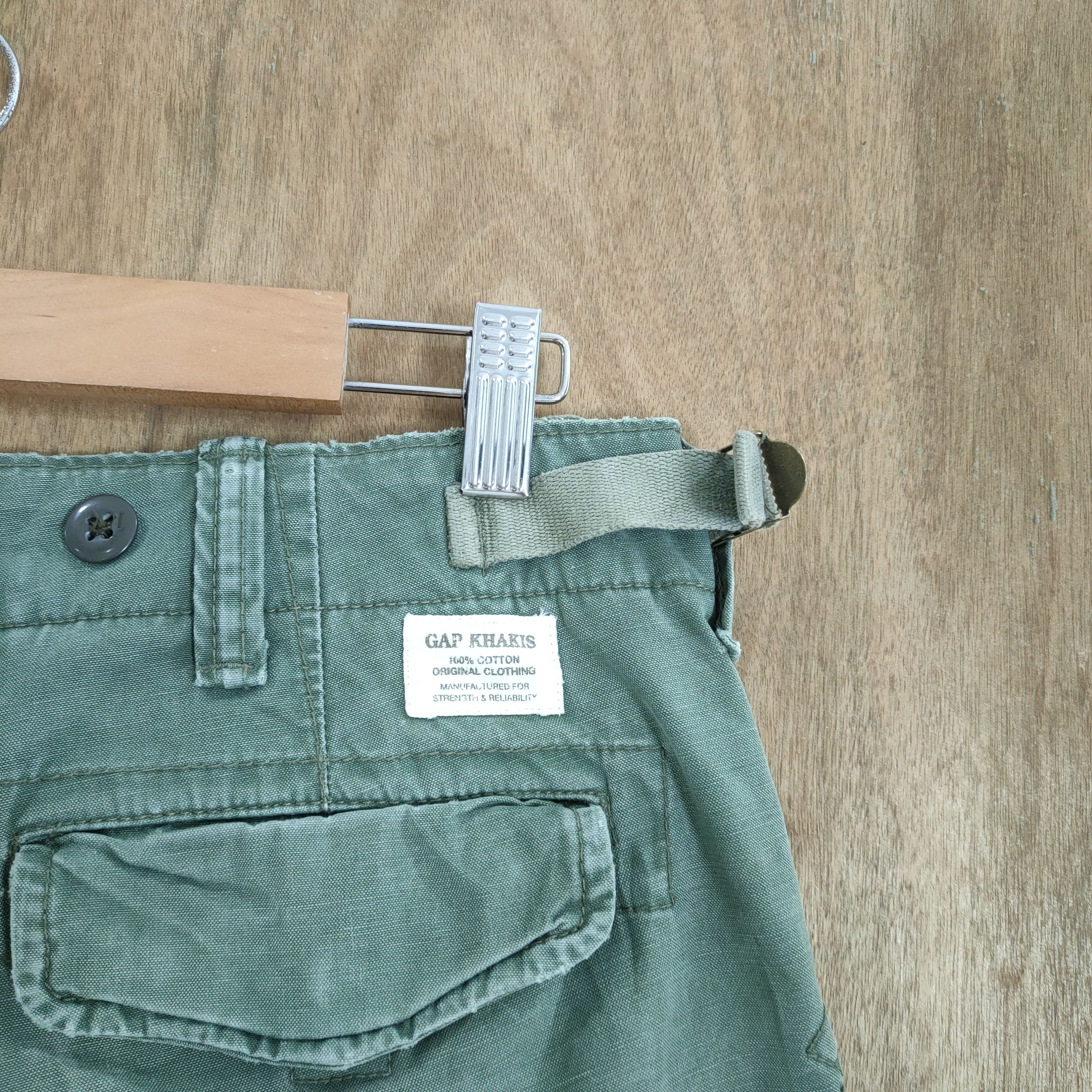 Japanese Brand VINTAGE JAPANESE BRAND GP FADED BONDAGE CARGO PANTS Size US 29 - 9 Thumbnail