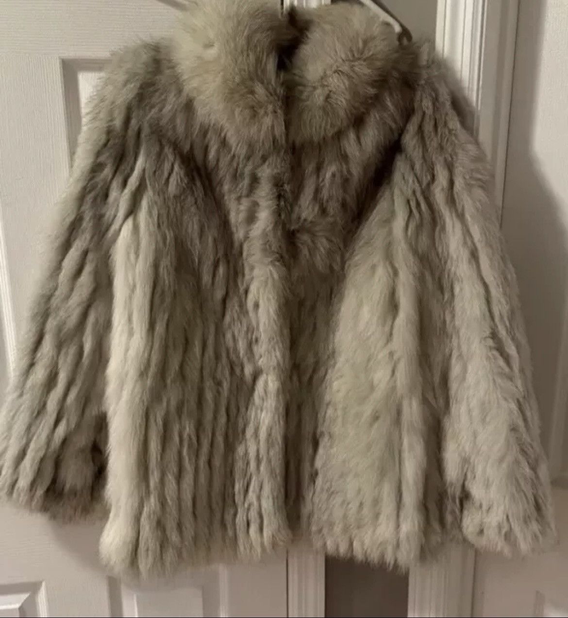 Sagafurs White saga fox vintage coat sz small Size S / US 4 / IT 40 - 1 Thumbnail