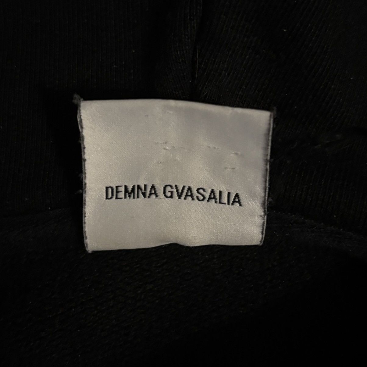 Vetements Vetements AW17 “Total Fucking Darkness” Hoodie Size US XS / EU 42 / 0 - 6 Thumbnail