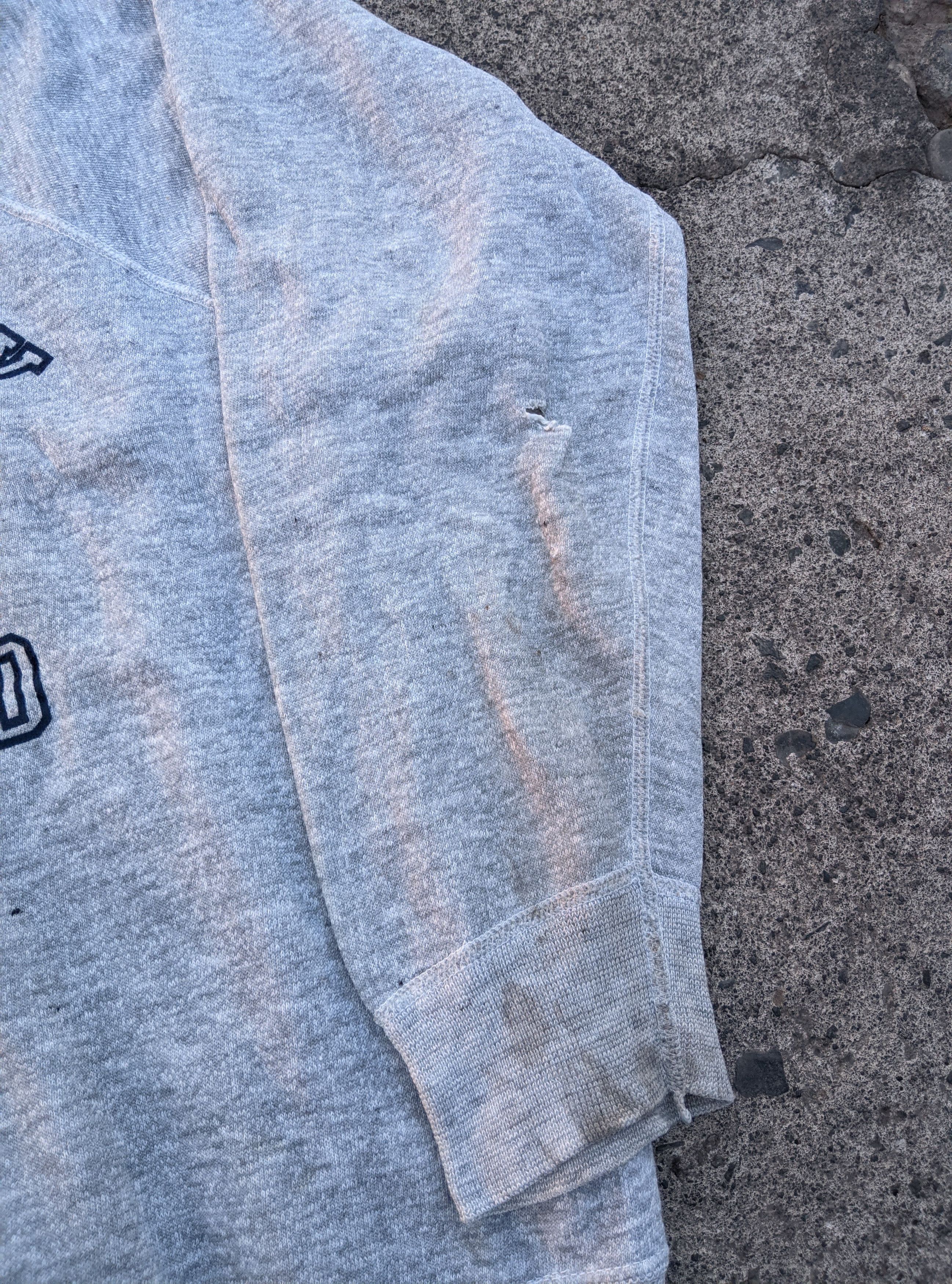 Vintage Vintage 60s distressed Buffalo university sweatshirt thrash Size US XL / EU 56 / 4 - 9 Thumbnail