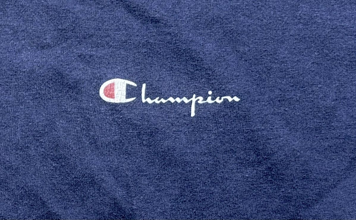 Champion × Vintage Vintage 90’s Champion Script Logo Blue Shirt size XL Size US XL / EU 56 / 4 - 2 Thumbnail