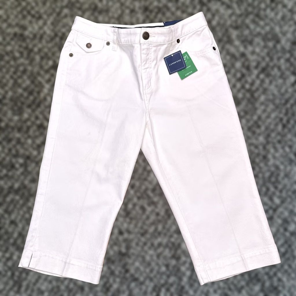 Lands' End Lands' End Bermuda Shorts Womens 8 White Denim Stretch 17 Inseam 5-Pocket Zip Front Mid Rise Sport Casual 30 W Machine Washable Size 30" / US 8 / IT 44 - 1 Thumbnail
