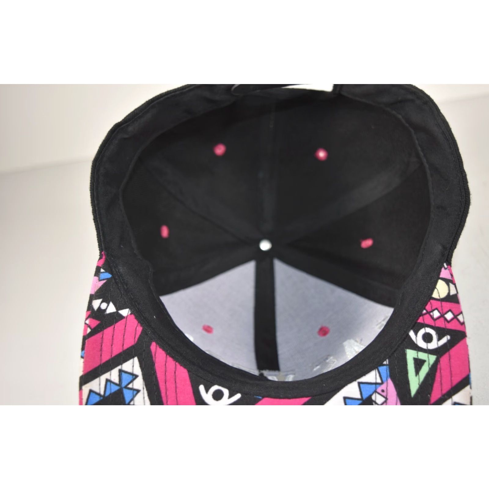 Nique HaT Unique Multicolor Graffiti Las Vegas Rare Logo Cap Hat Snapback Women Adjustable Size Multicolor Colorful 90s Size ONE SIZE - 7 Thumbnail