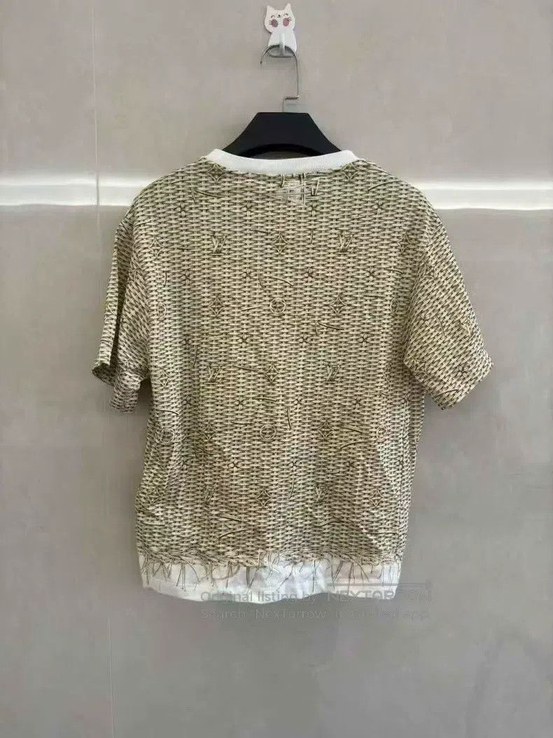 Louis Vuitton Louis Vuitton By the Pool Lafite Pattern Tie Round Neck Sh Size US S / EU 44-46 / 1 - 2 Thumbnail
