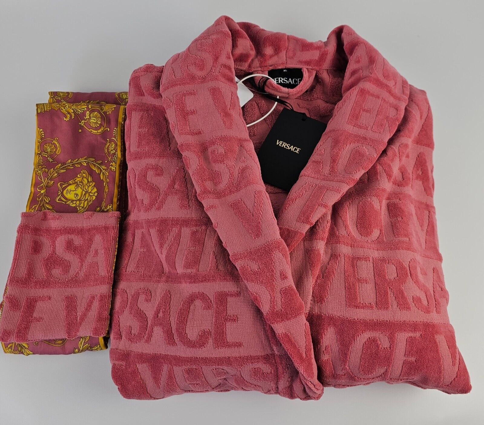 Versace VERSACE Baroque Strawberry Jam Unisex Long Bathrobe Size US XXL / EU 58 / 5 - 9 Thumbnail