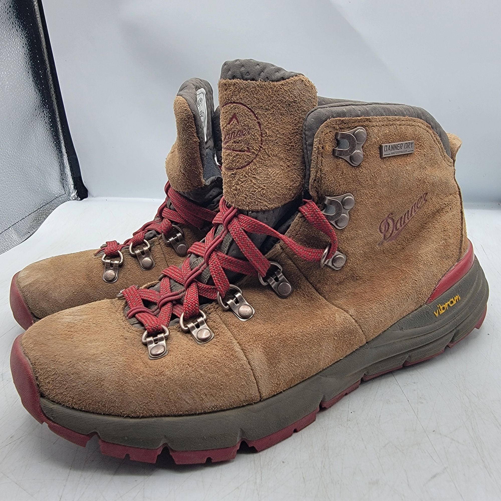 Danner Danner Mountain 600 Womens 7.5 Brown Hiking Boots Waterproof Size US 7.5 / IT 37.5 - 4 Thumbnail