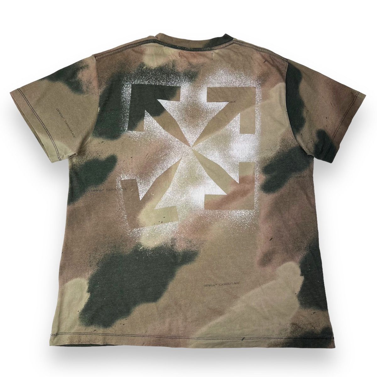 Off-White Off-White Spray Camo Stencil Arrows T Shirt Size US XL / EU 56 / 4 - 3 Thumbnail