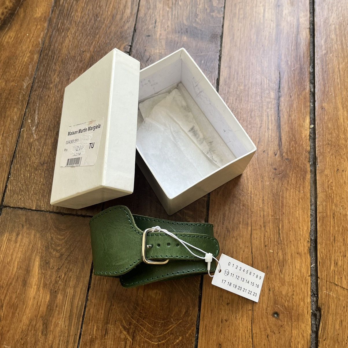 Maison Margiela AW2002 Leather Bracelet Size ONE SIZE - 1 Thumbnail