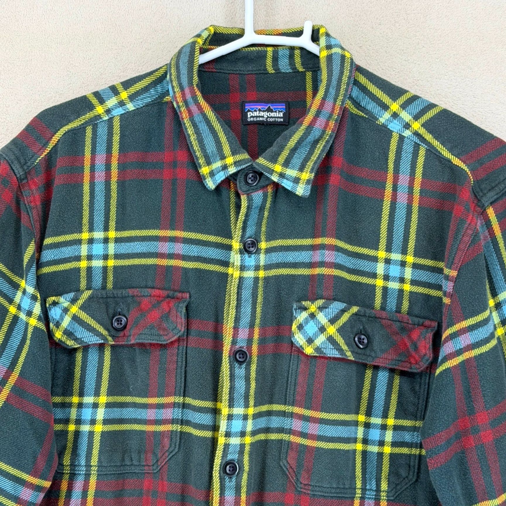 Patagonia Patagonia Shirt Plaid Fjord Flannel Button-Up Green Size L Mens Size US L / EU 52-54 / 3 - 2 Thumbnail