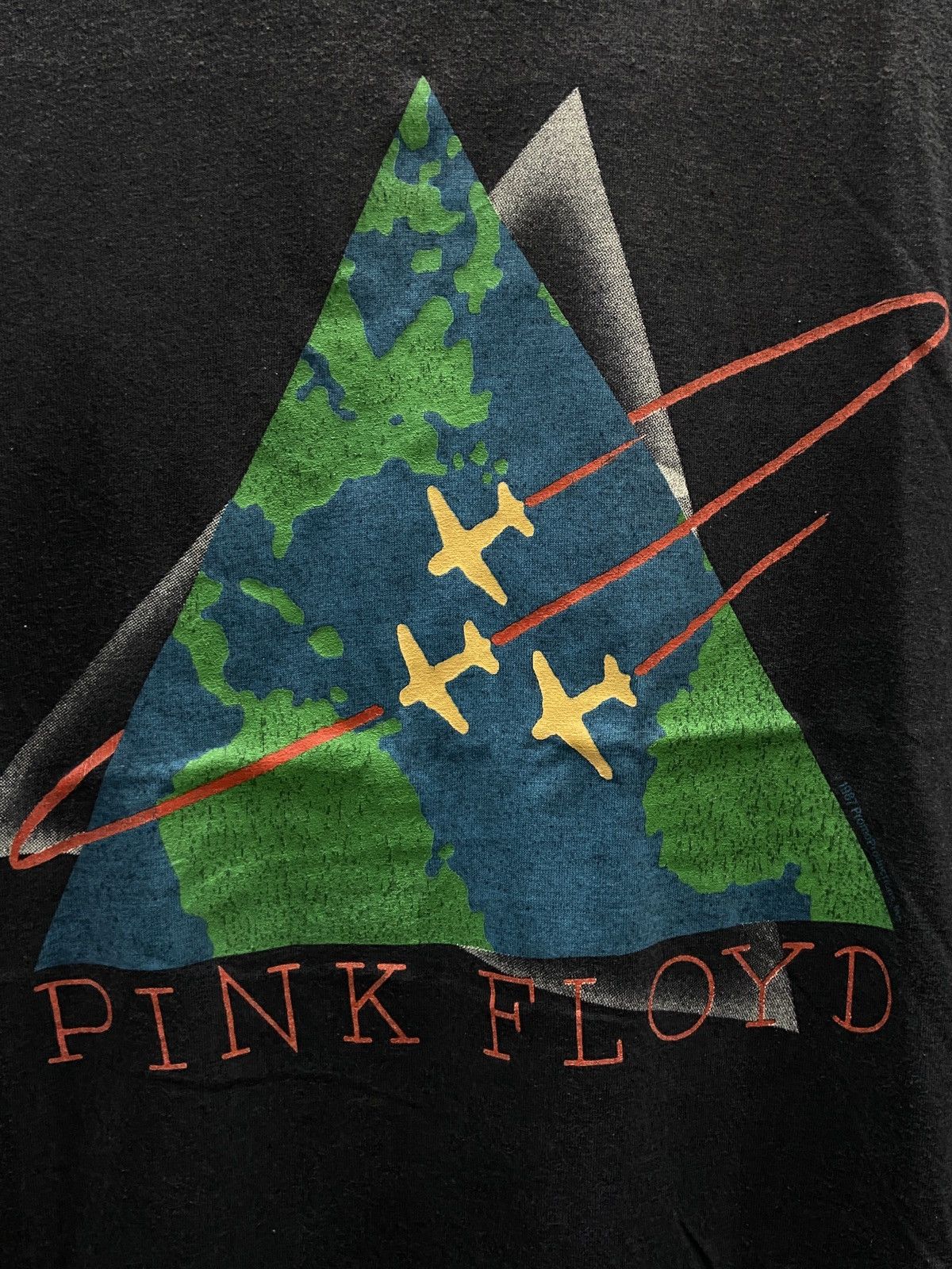 Band Tees × Vintage Vintage 1988s PINK FLOYD Progressive Rock TOUR TShirt Size US XL / EU 56 / 4 - 4 Thumbnail