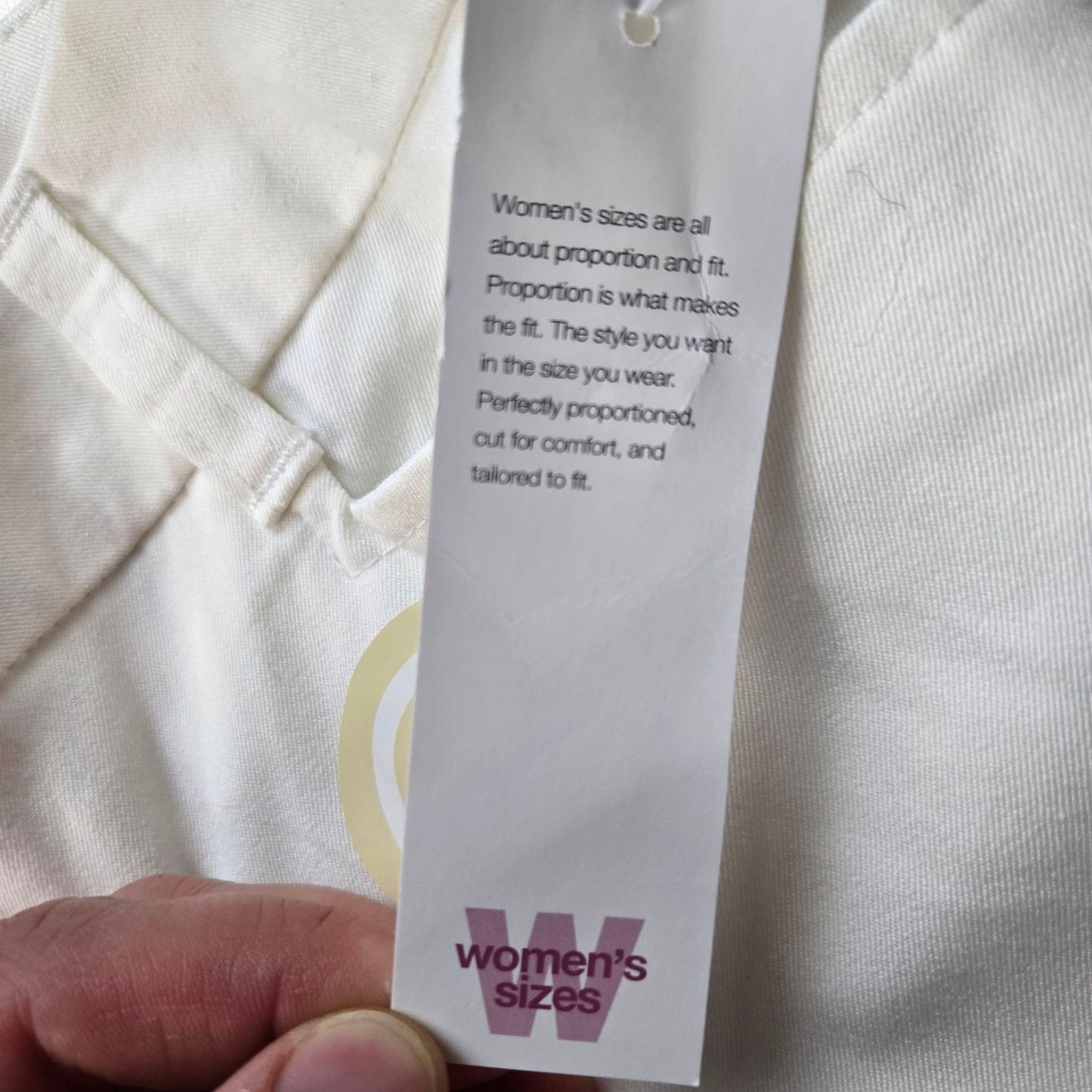 St. Johns Bay Y2K St Johns Bay White Straight Leg Pants Size 18W Size 40" / US 18 - 5 Thumbnail
